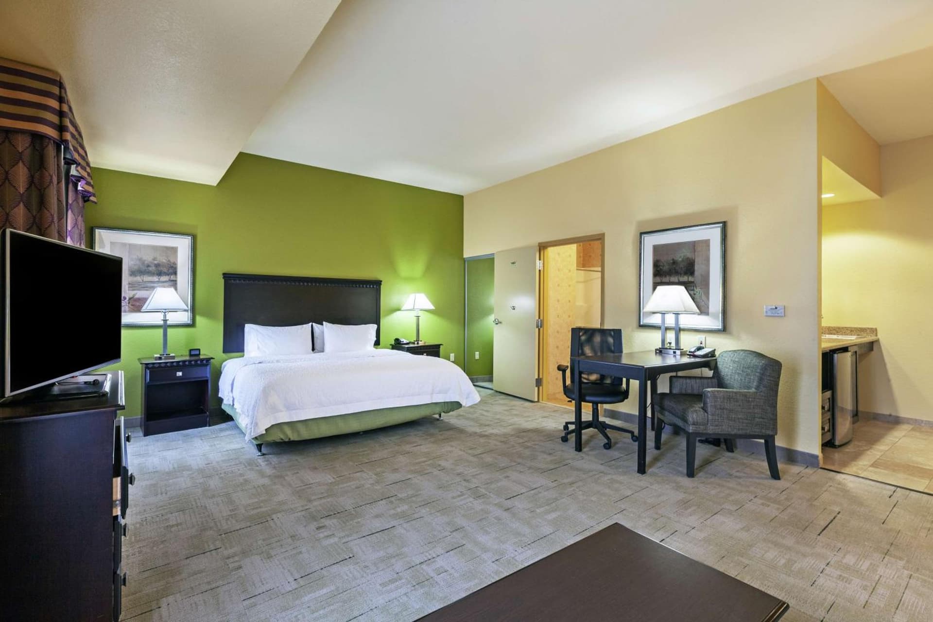 Hampton Inn & Suites Owasso gallery photo in Owasso, OK — image 45