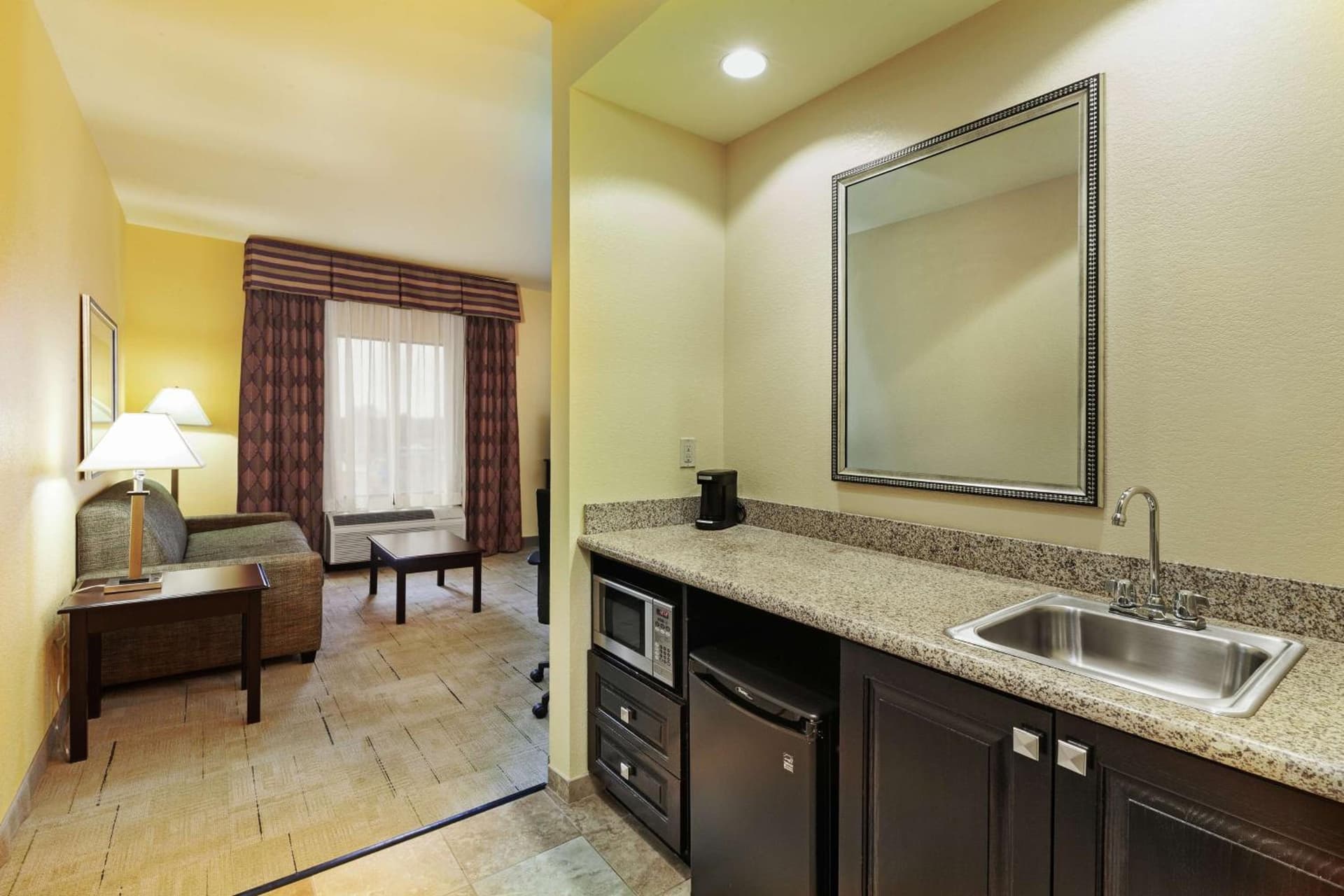 Hampton Inn & Suites Owasso gallery photo in Owasso, OK — image 23