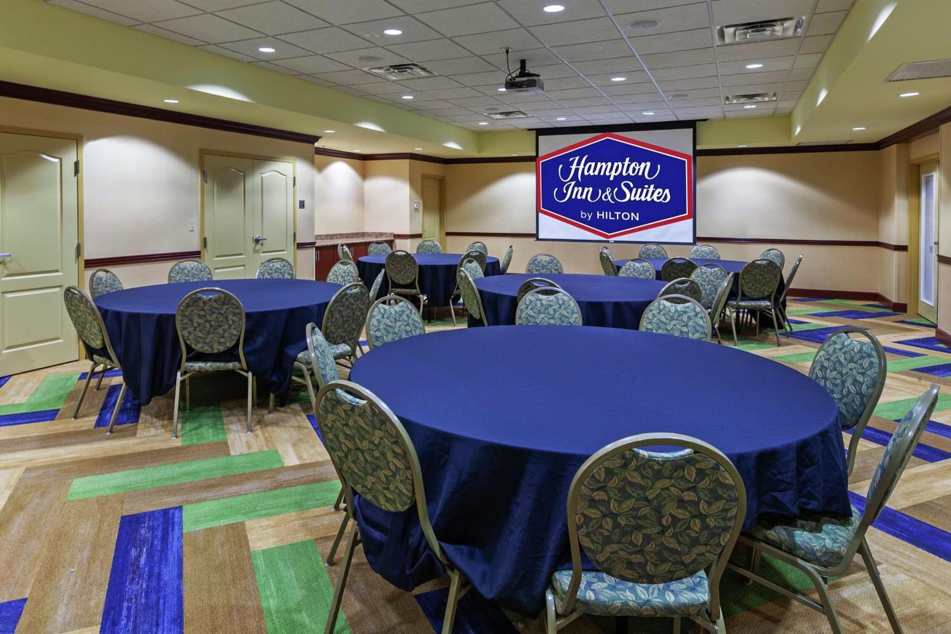 Hampton Inn & Suites Owasso gallery photo in Owasso, OK — image 14