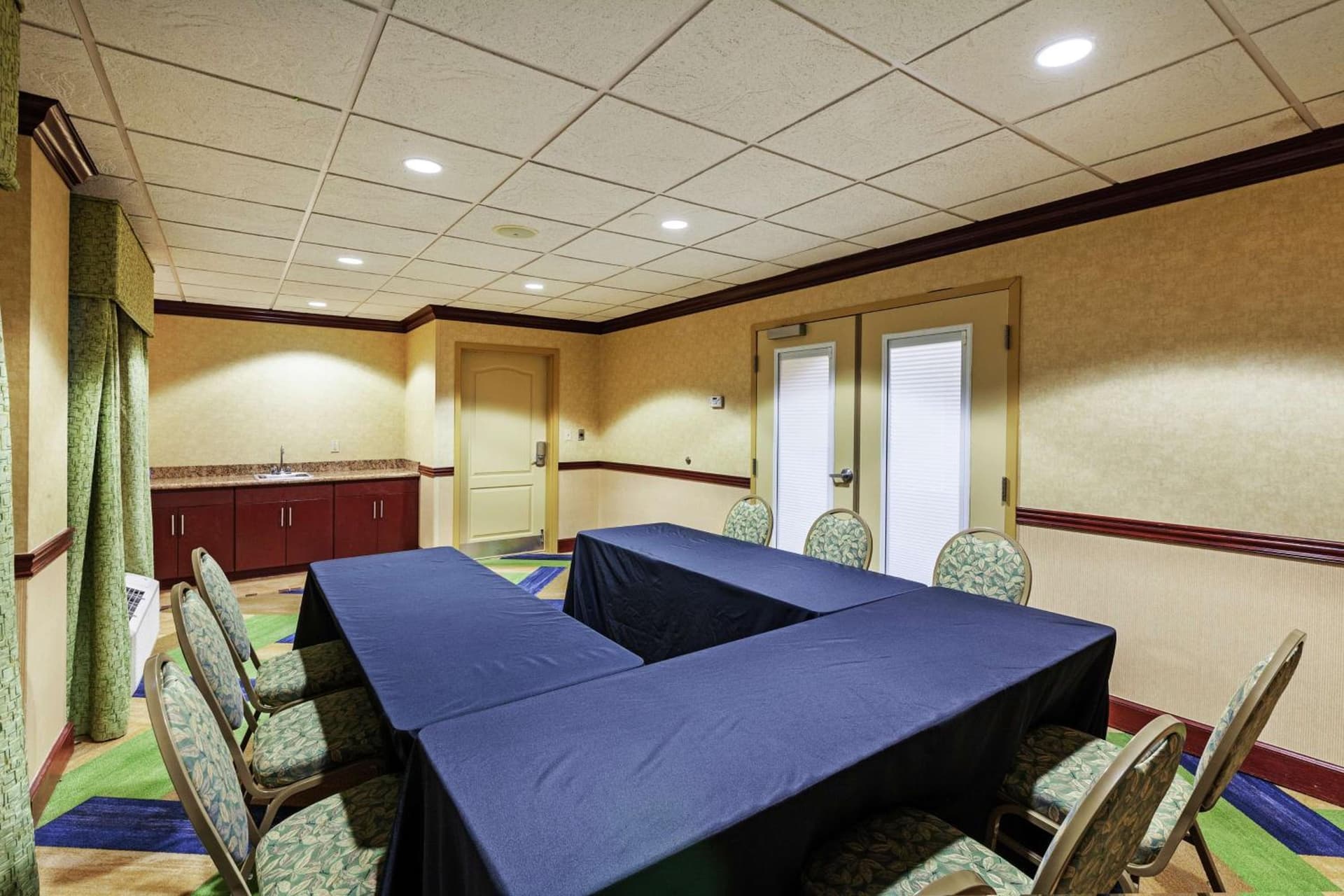 Hampton Inn & Suites Owasso gallery photo in Owasso, OK — image 17