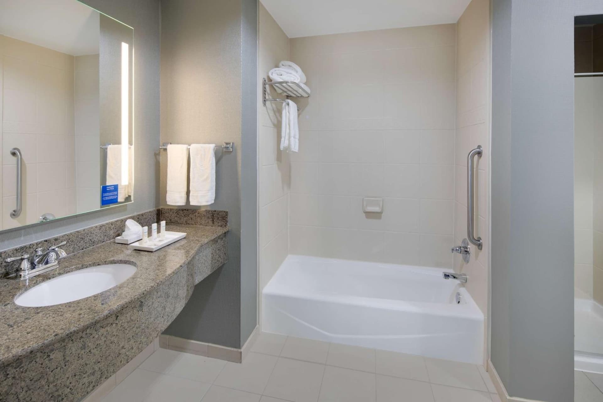 Hilton Garden Inn Tyler gallery photo in Tyler, TX — image 57