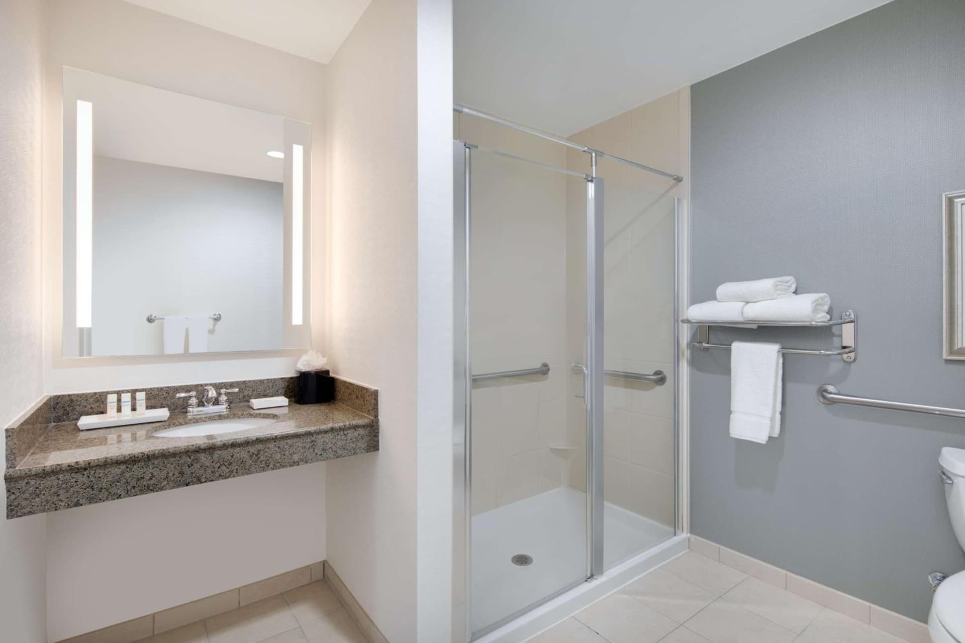 Hilton Garden Inn Tyler gallery photo in Tyler, TX — image 13