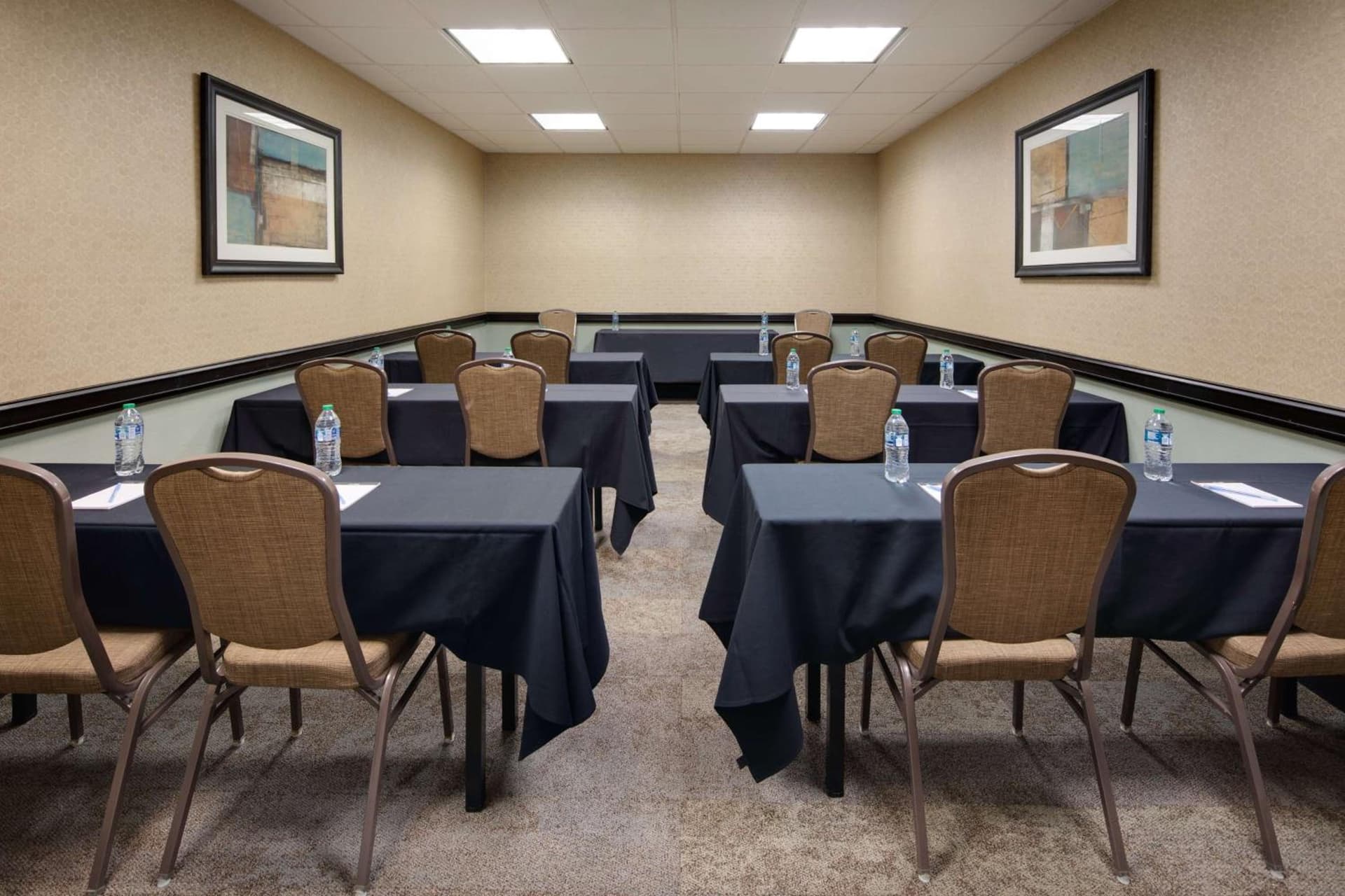 Hilton Garden Inn Tyler gallery photo in Tyler, TX — image 8