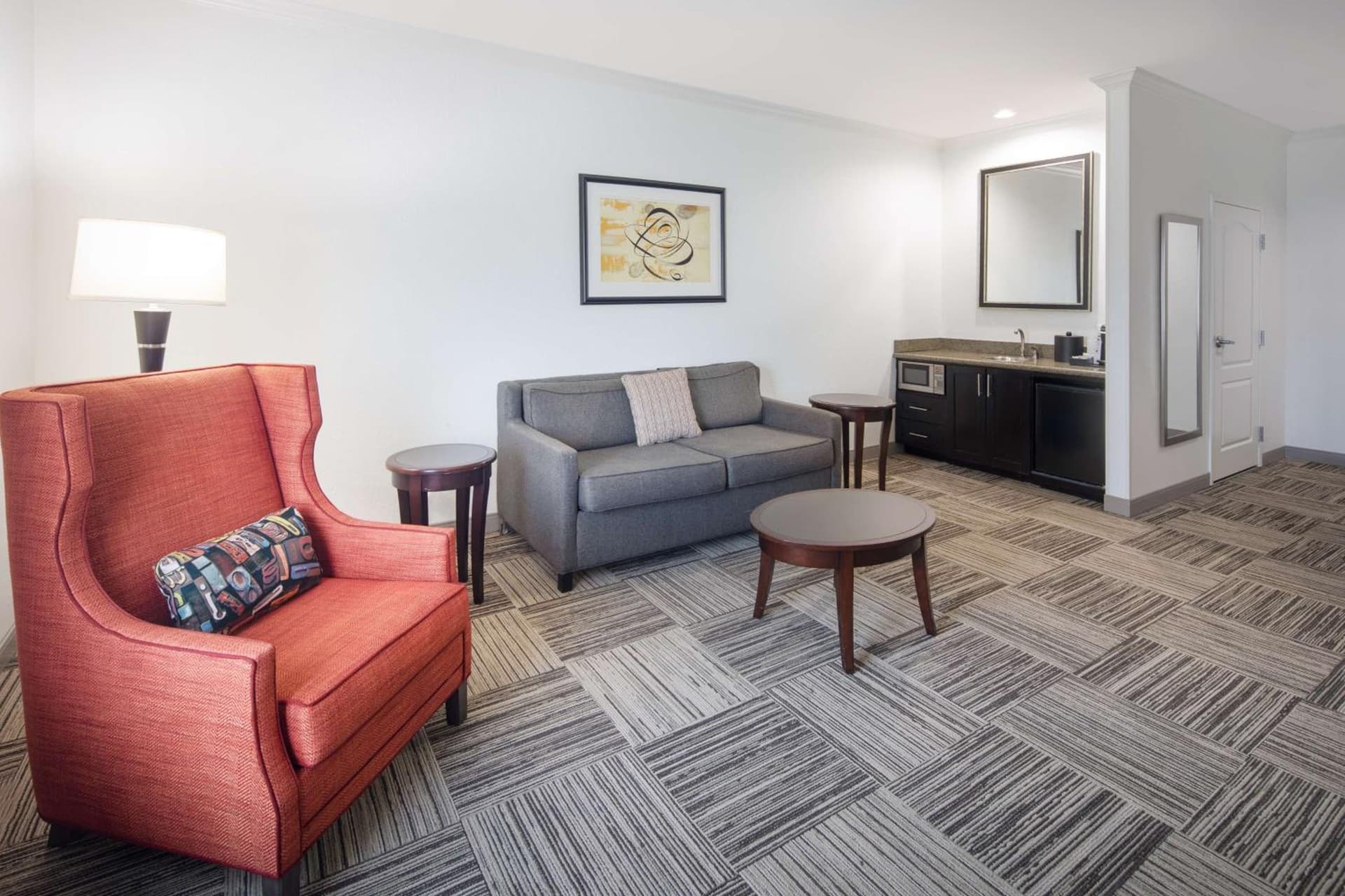Hilton Garden Inn Tyler interior in Tyler, TX — gallery photo 2