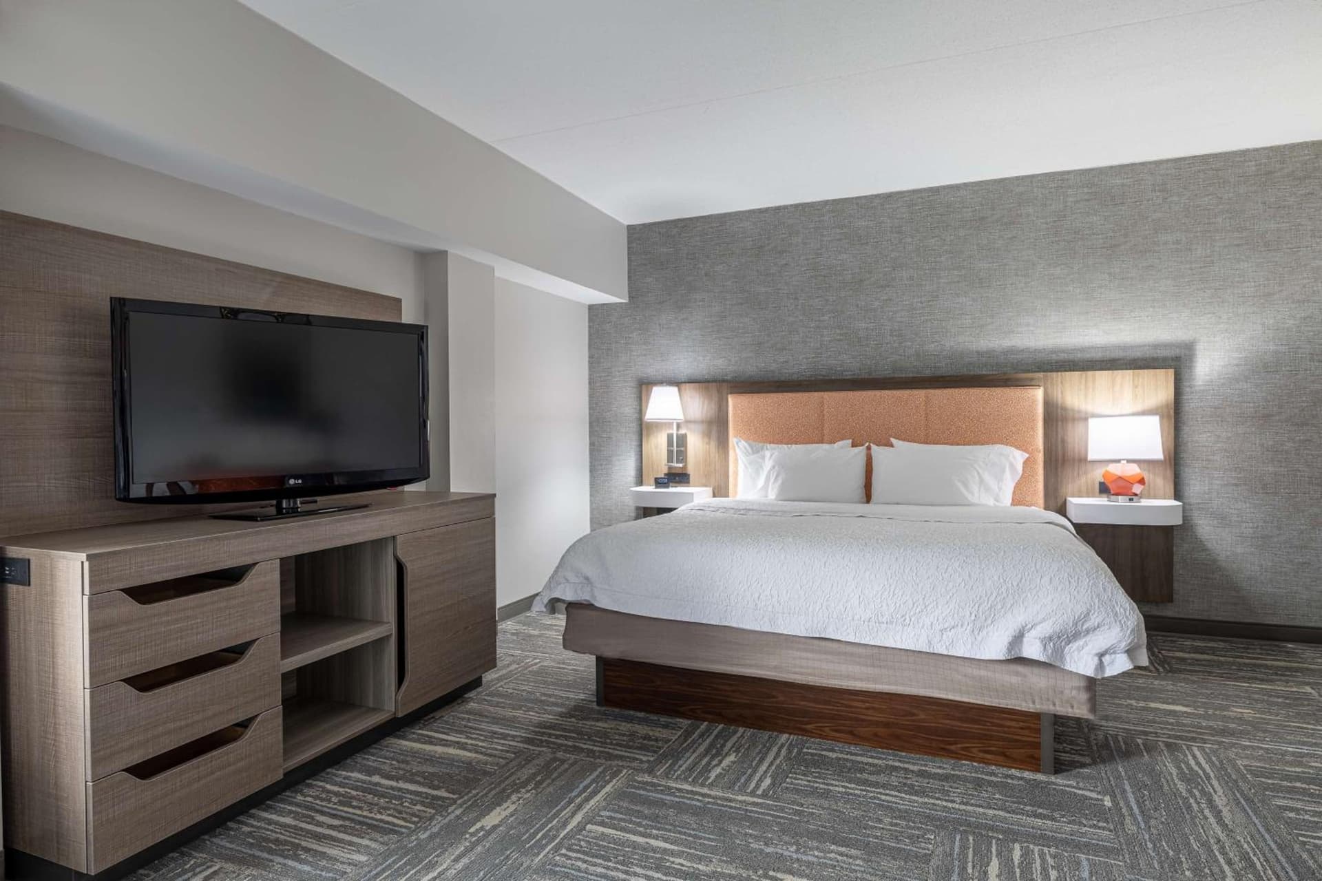 Hampton Inn & Suites Knoxville-Downtown gallery photo in Knoxville, TN — image 12