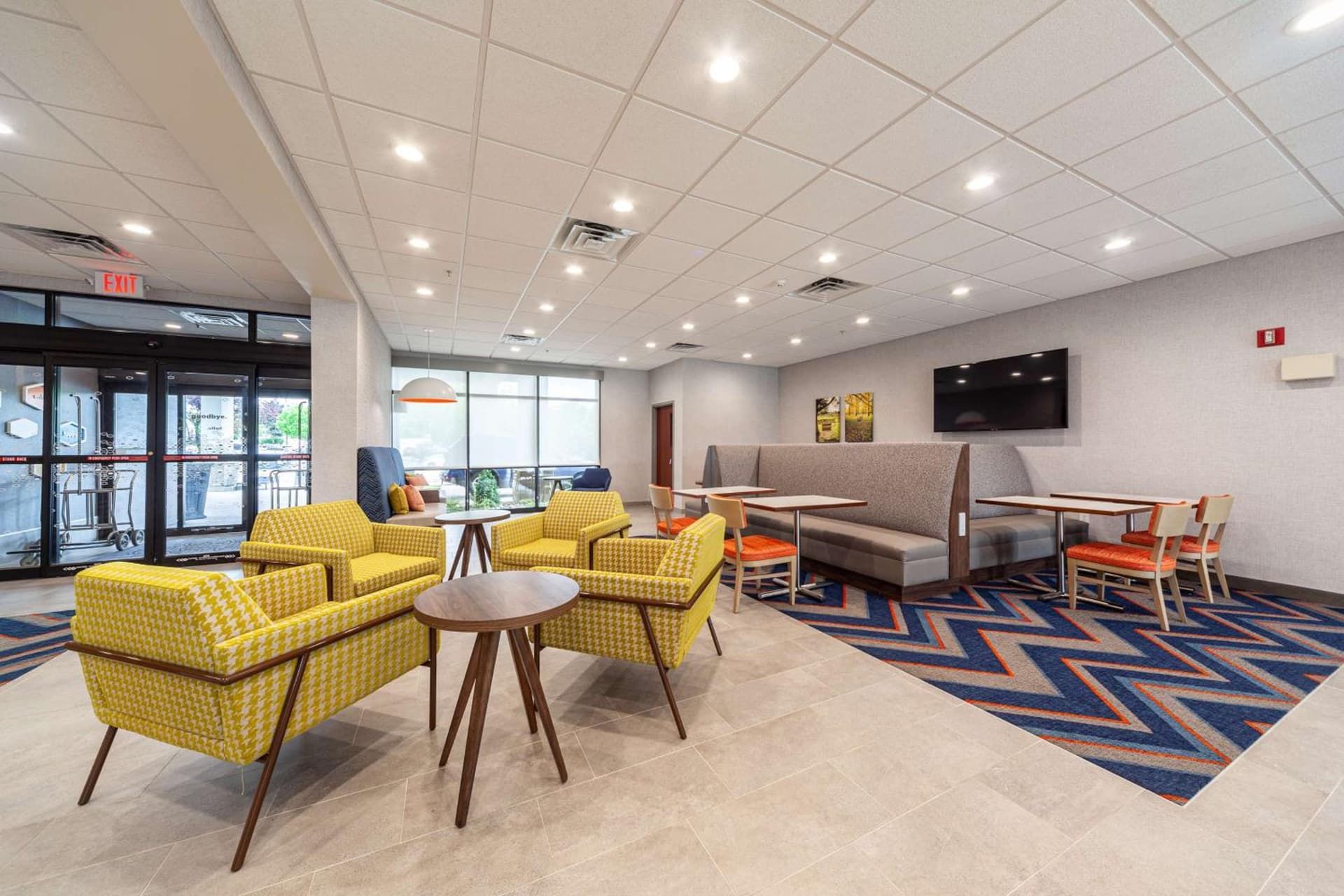 Hampton Inn Winchester gallery photo in Winchester, VA — image 17