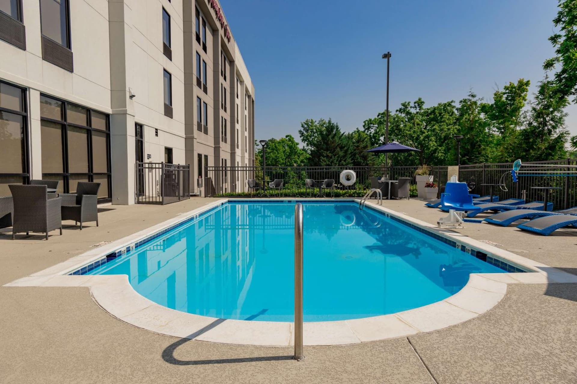 Hampton Inn Winchester gallery photo in Winchester, VA — image 10