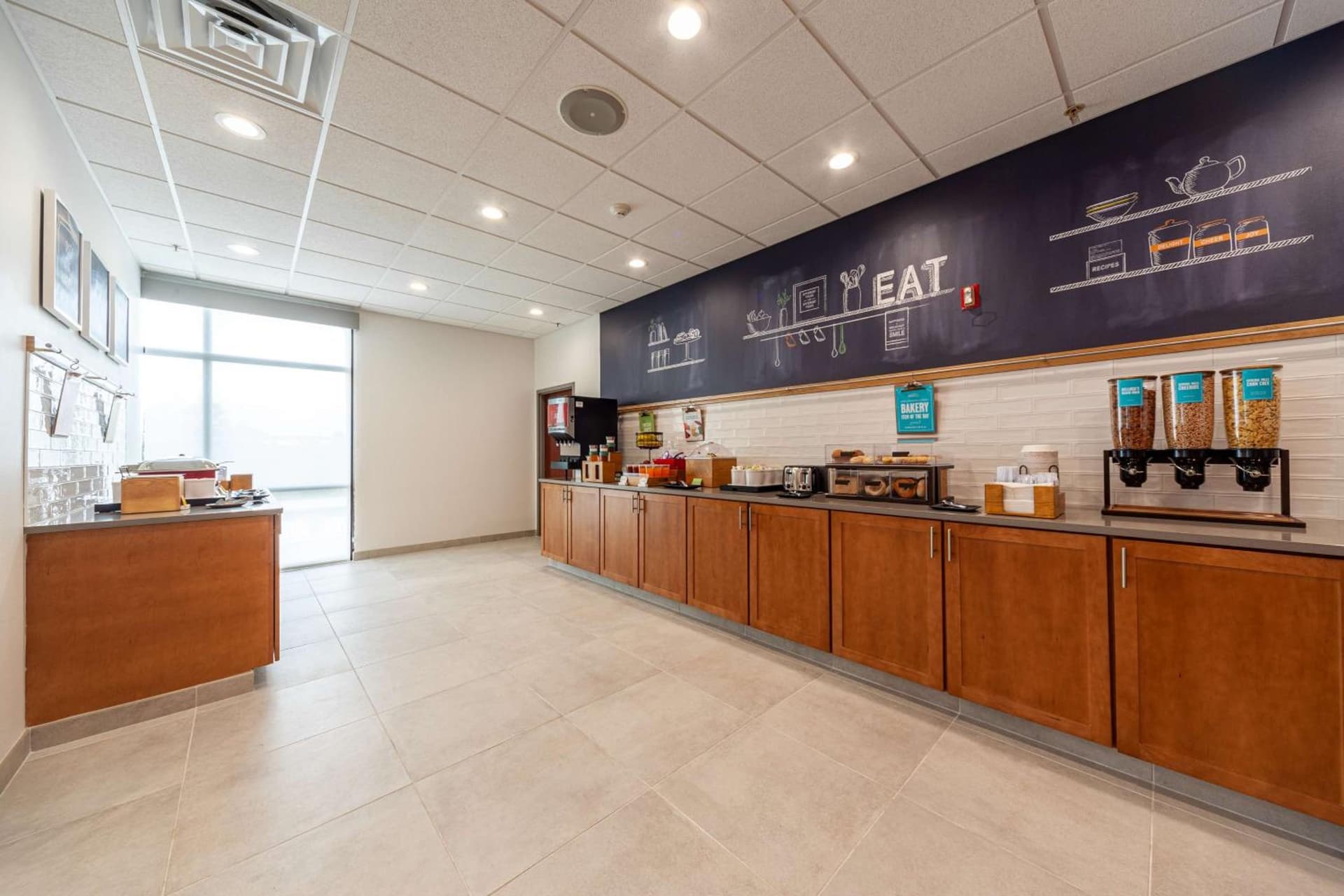 Hampton Inn Winchester gallery photo in Winchester, VA — image 56