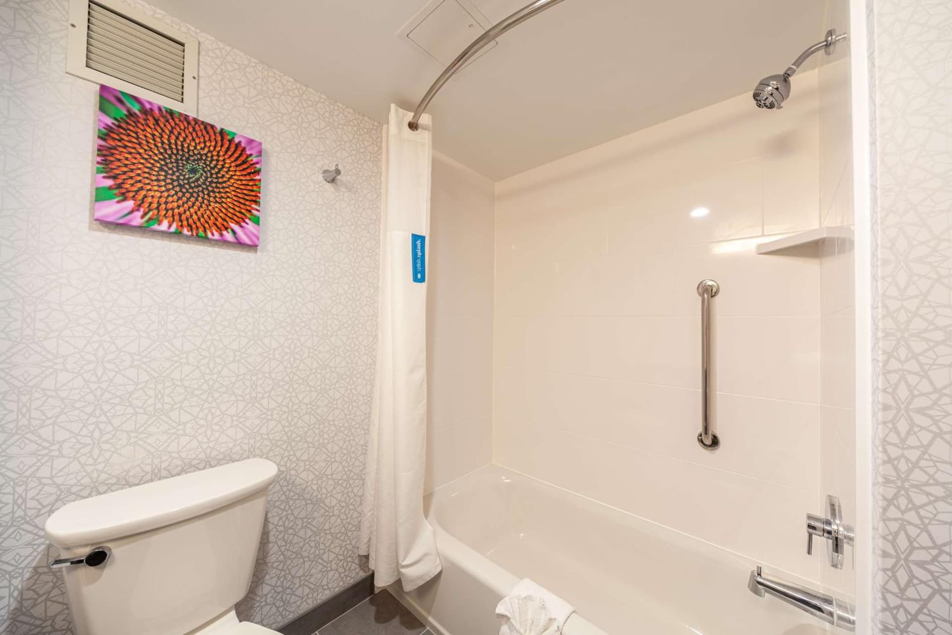 Hampton Inn Winchester gallery photo in Winchester, VA — image 74
