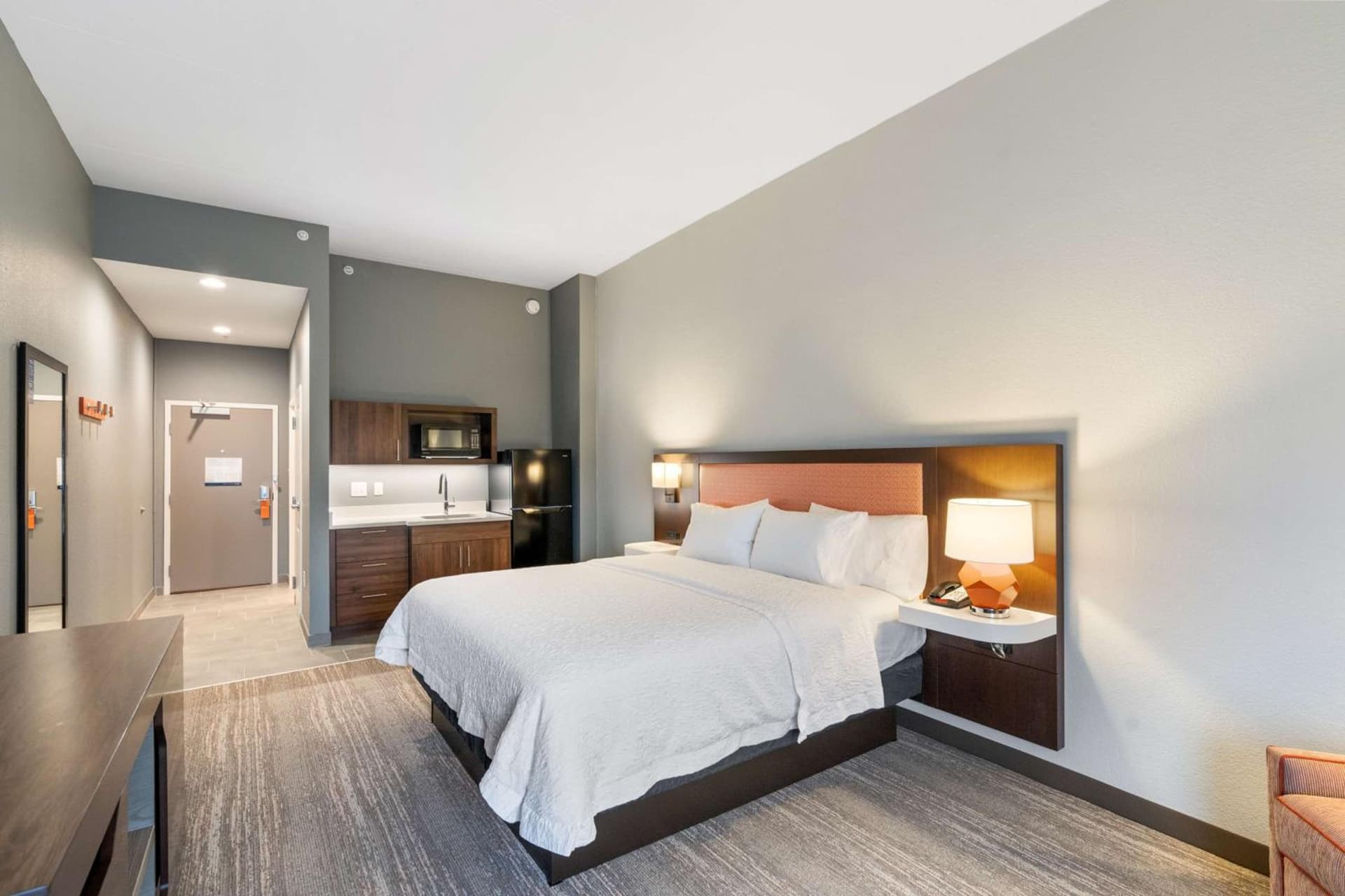 Hampton Inn Winchester interior in Winchester, VA — gallery photo 2