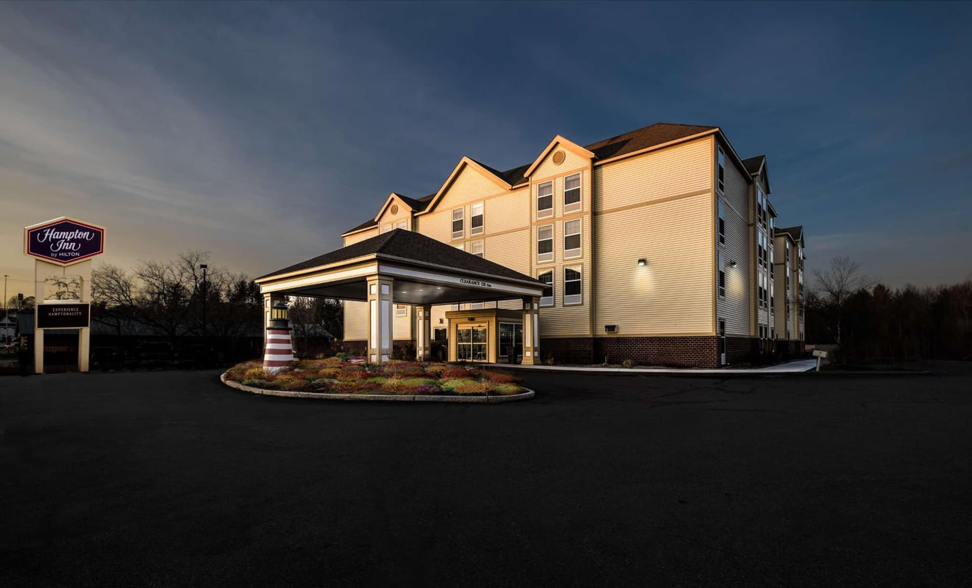 Hampton Inn Waterville featured exterior or lobby in Waterville, ME — similar hotel