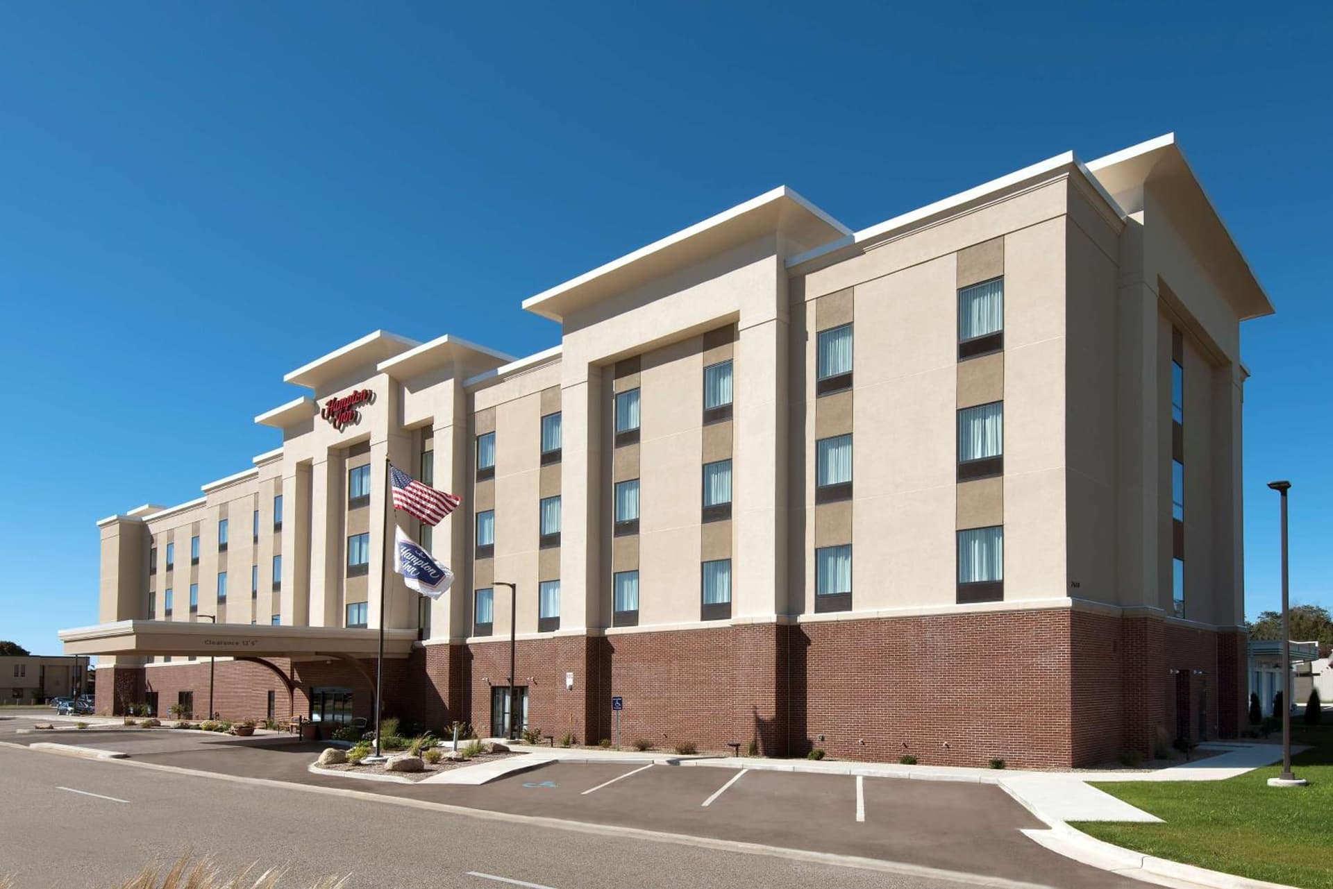Hampton Inn Kalamazoo featured exterior or lobby in Kalamazoo, MI — similar hotel