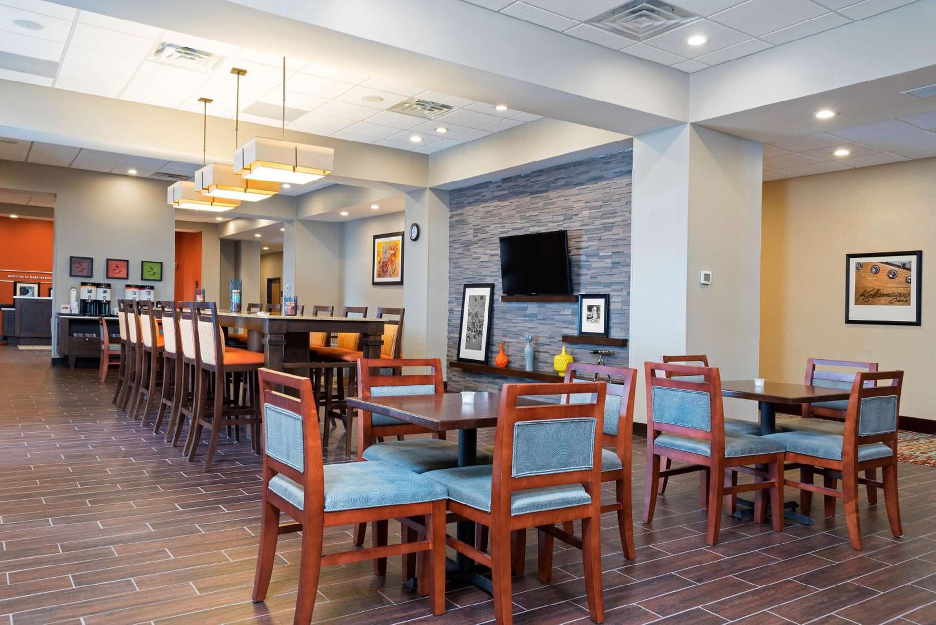Hampton Inn Kalamazoo gallery photo in Kalamazoo, MI — image 22