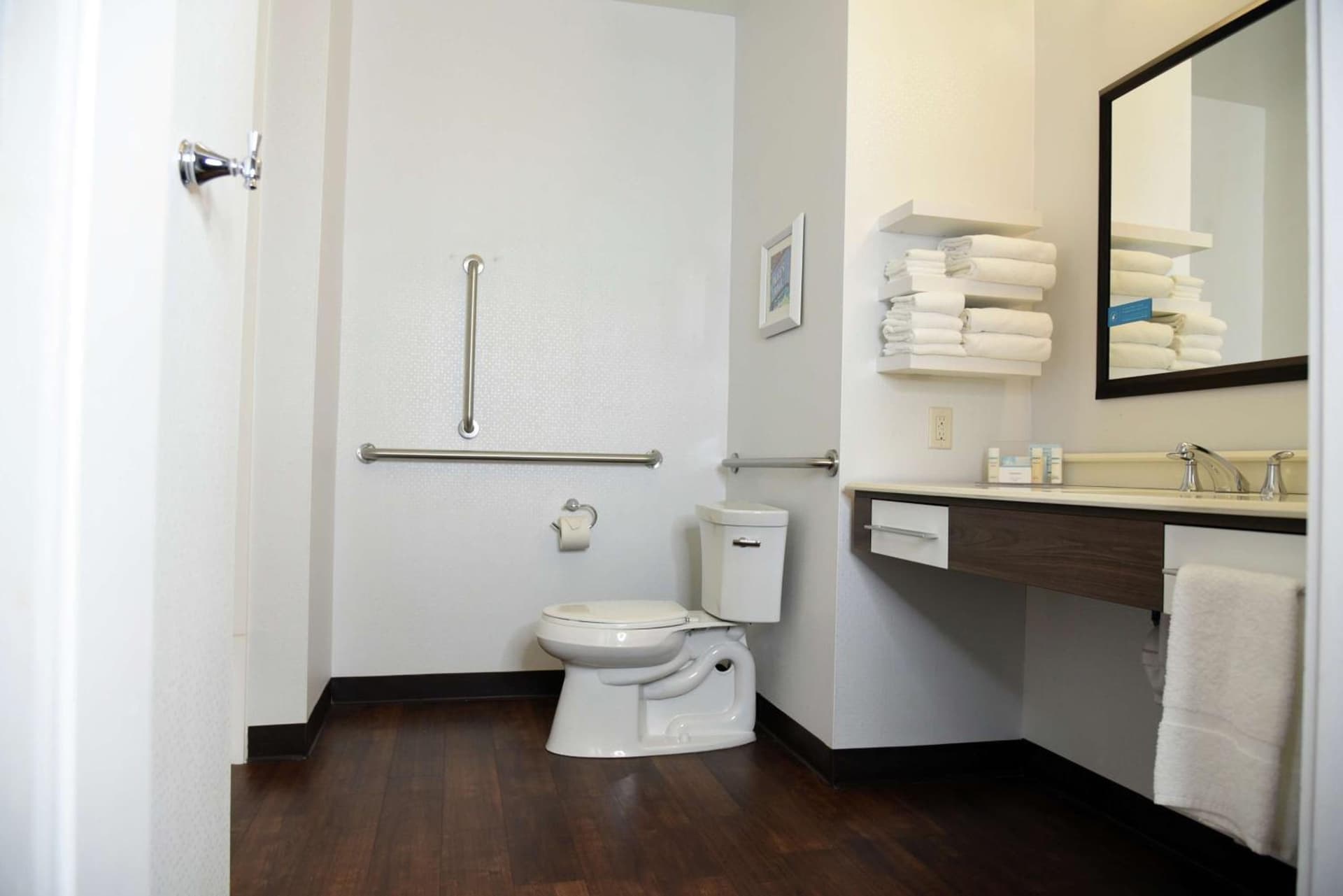 Hampton Inn Kalamazoo gallery photo in Kalamazoo, MI — image 8