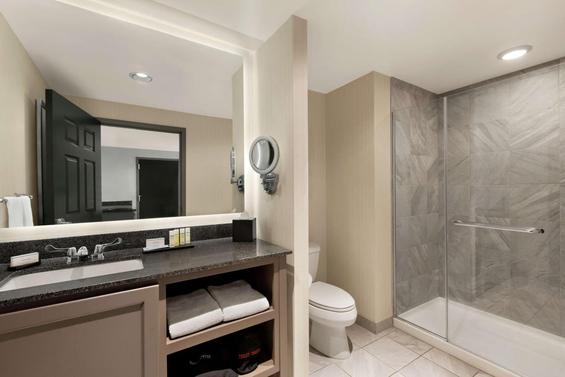 Embassy Suites Charlotte/Ayrsley gallery photo in Charlotte, NC — image 17
