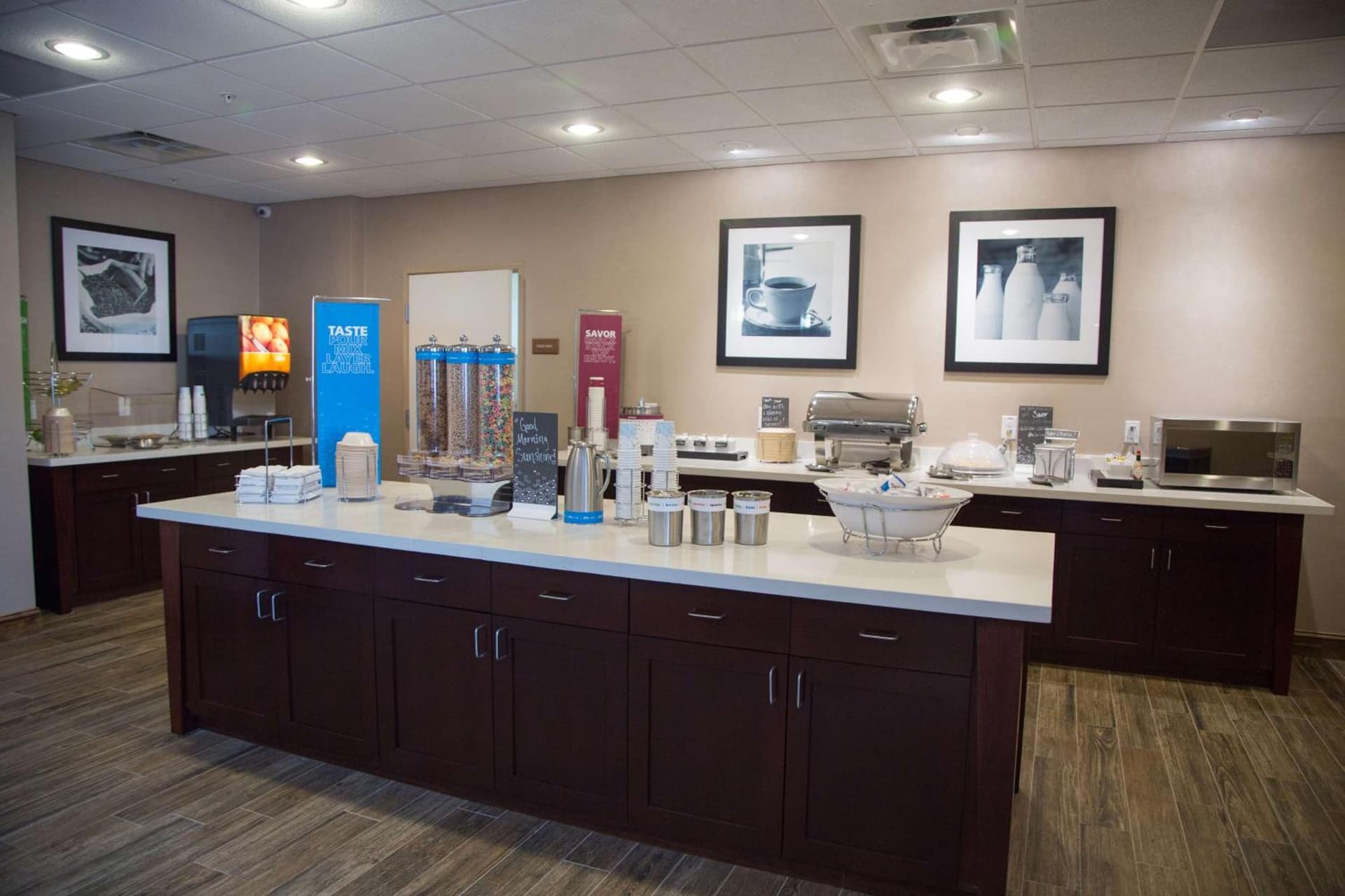 Hampton Inn and Suites by Hilton McKinney gallery photo in McKinney, TX — image 38