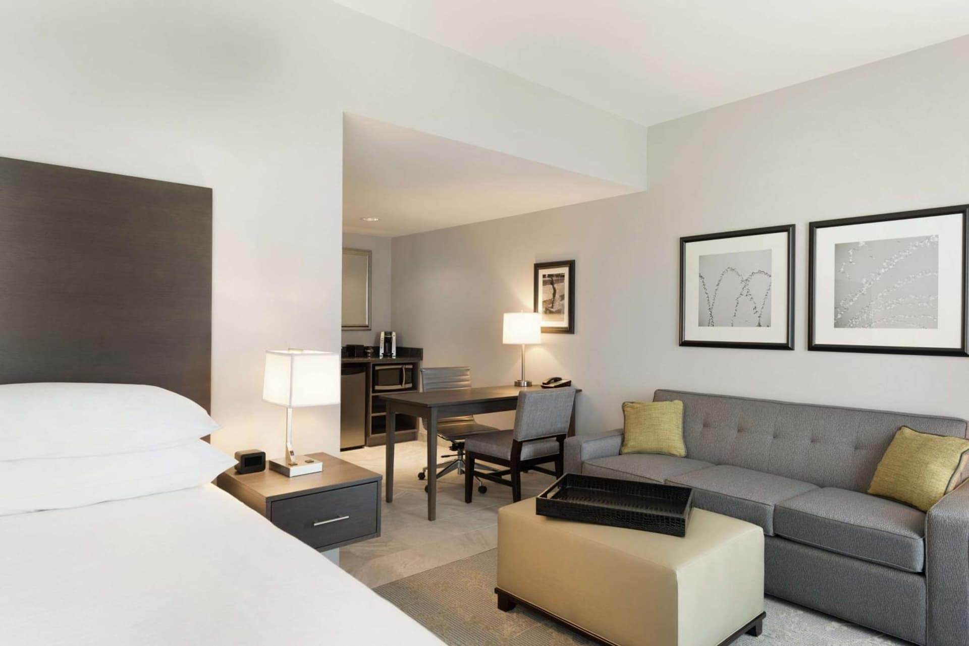 Embassy Suites Charlotte/Ayrsley gallery photo in Charlotte, NC — image 5