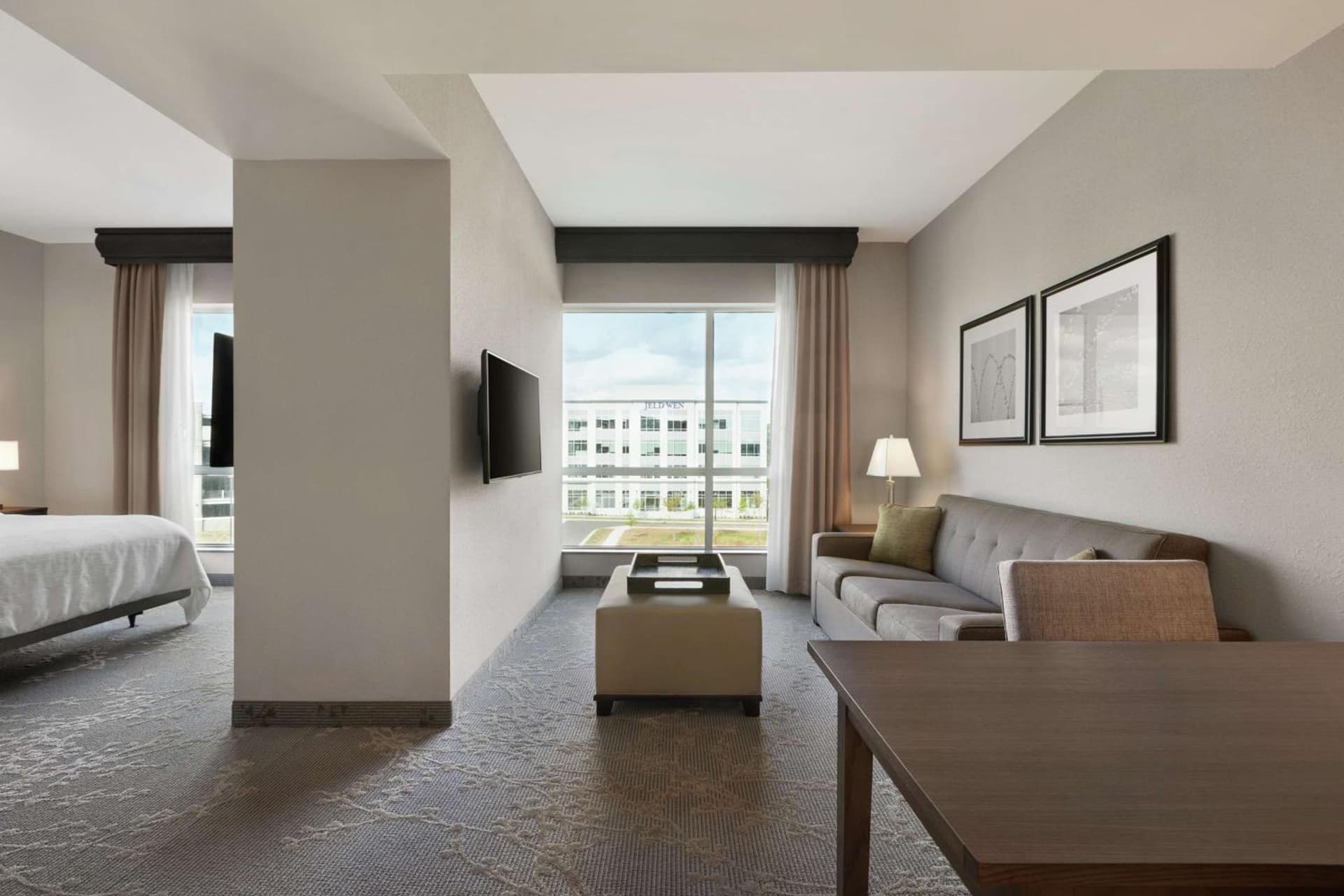 Embassy Suites Charlotte/Ayrsley gallery photo in Charlotte, NC — image 46