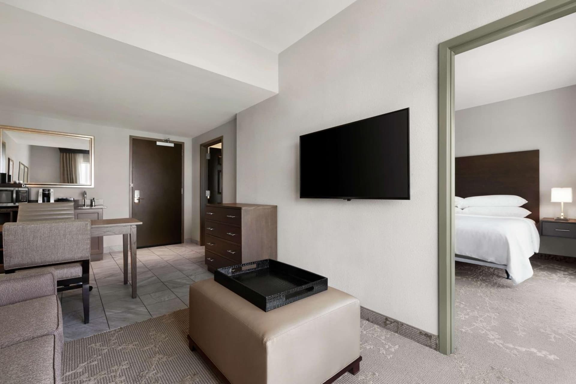 Embassy Suites Charlotte/Ayrsley gallery photo in Charlotte, NC — image 28