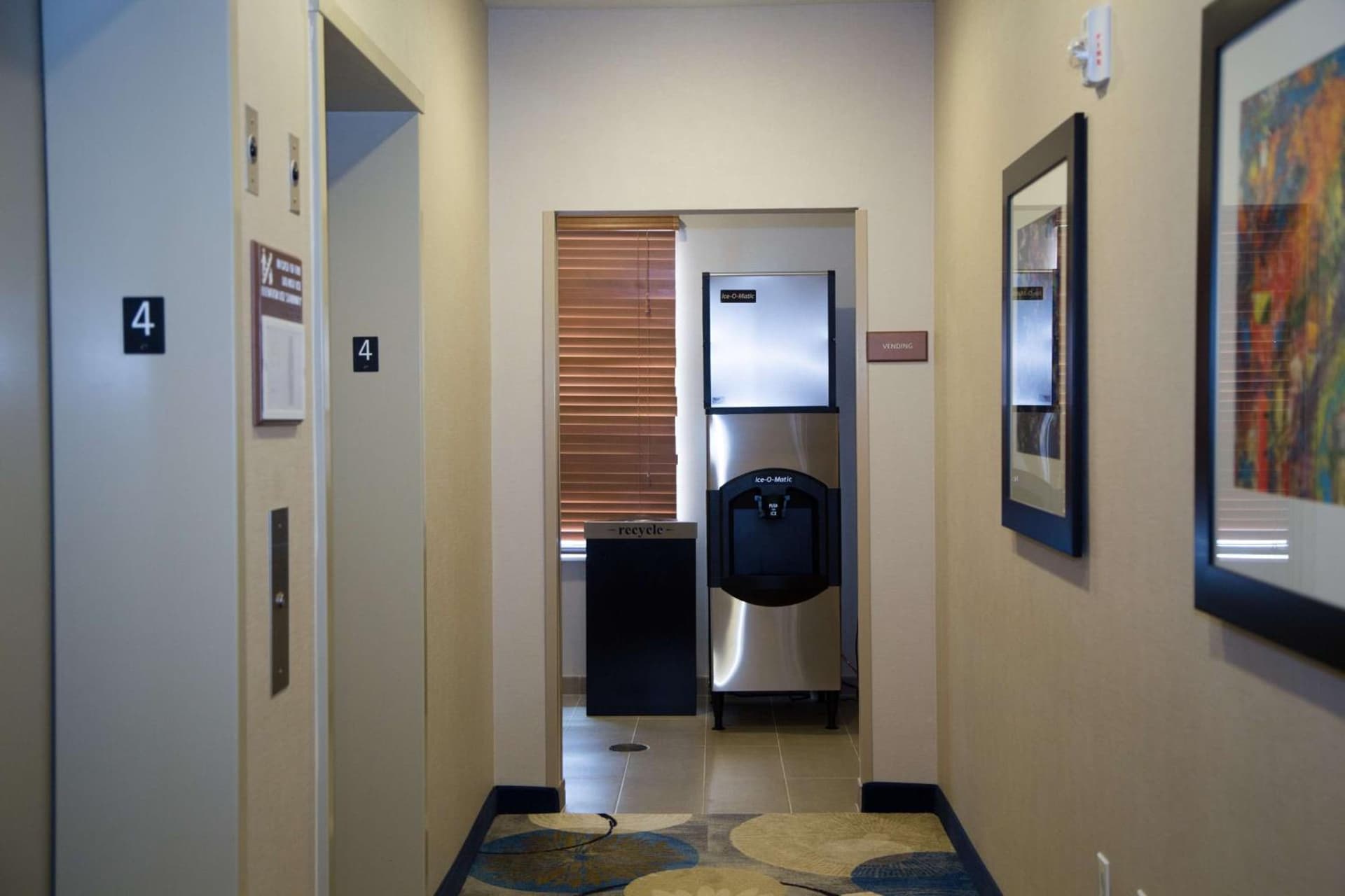 Hampton Inn and Suites by Hilton McKinney gallery photo in McKinney, TX — image 23