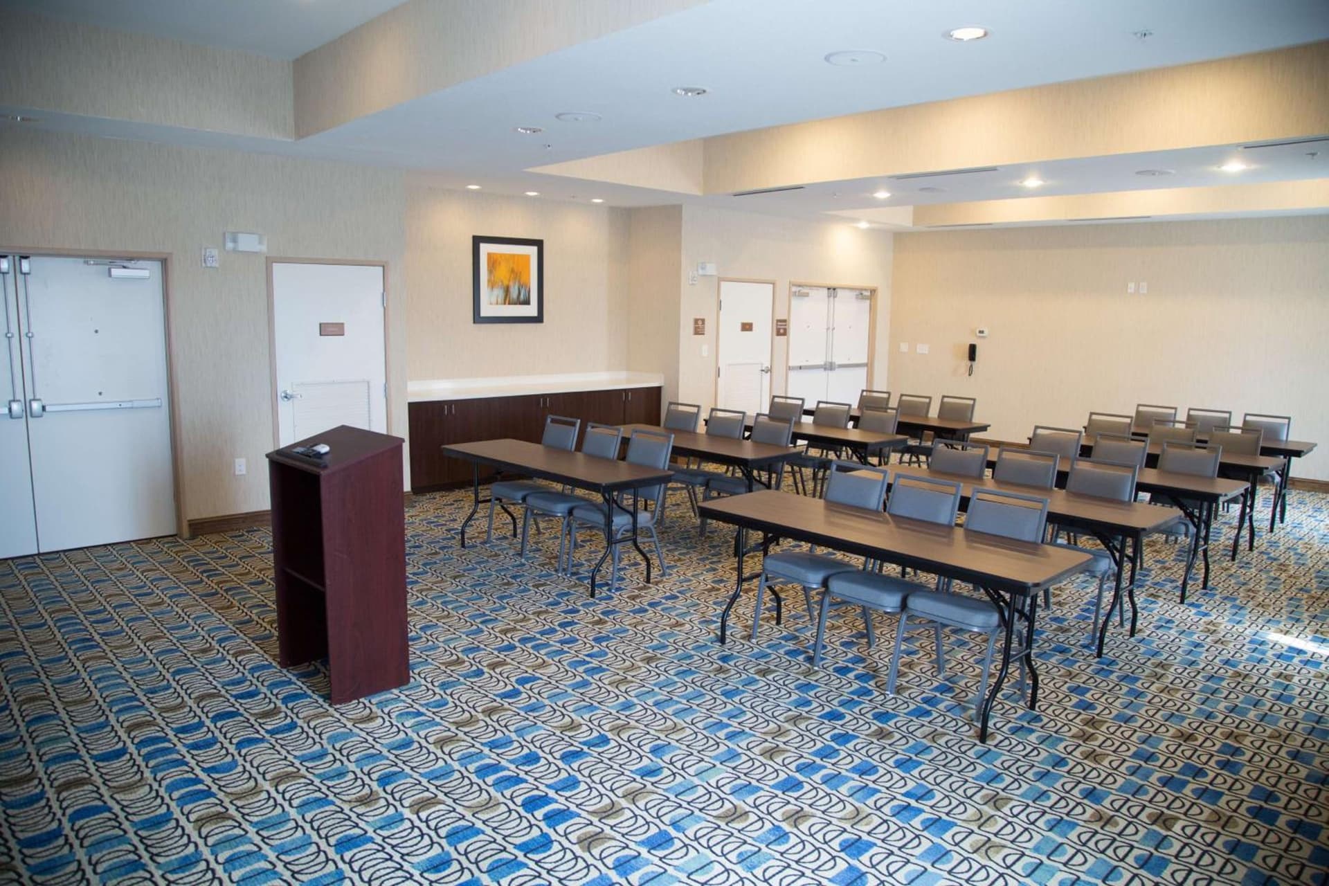 Hampton Inn and Suites by Hilton McKinney gallery photo in McKinney, TX — image 15