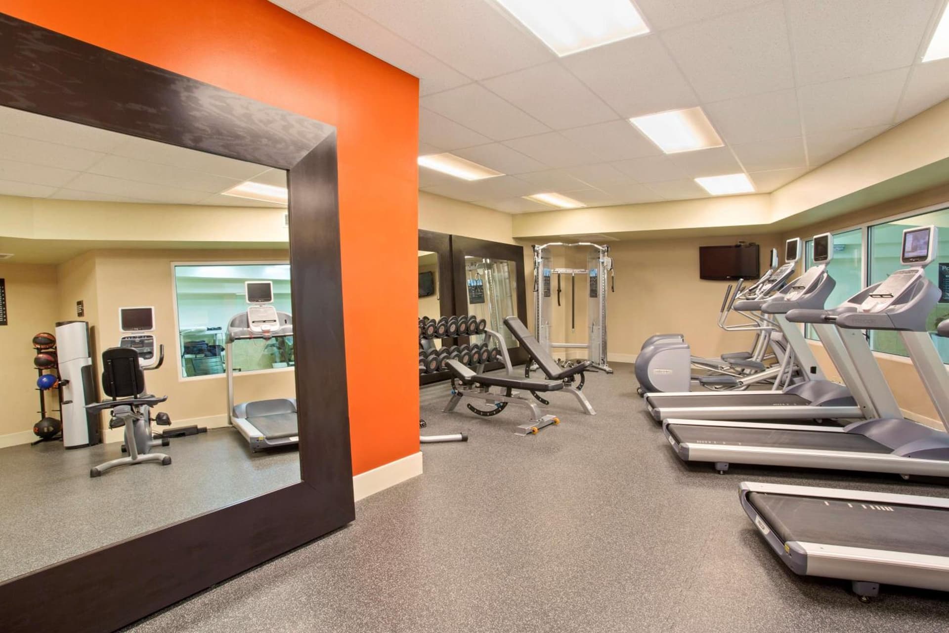 Homewood Suites by Hilton Denver West - Lakewood gallery photo in Lakewood, CO — image 7