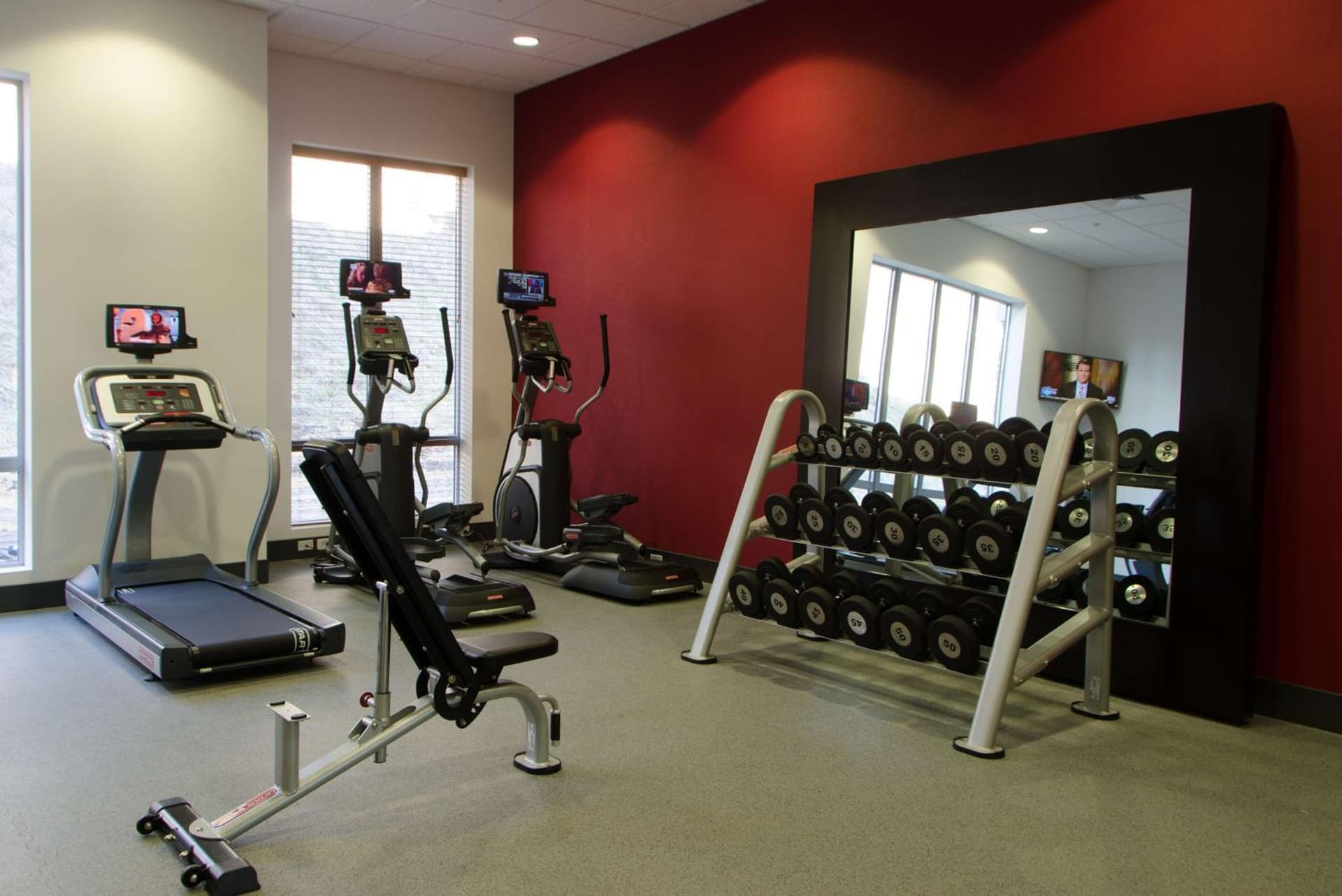 Hilton Garden Inn Hickory gallery photo in Hickory, NC — image 16