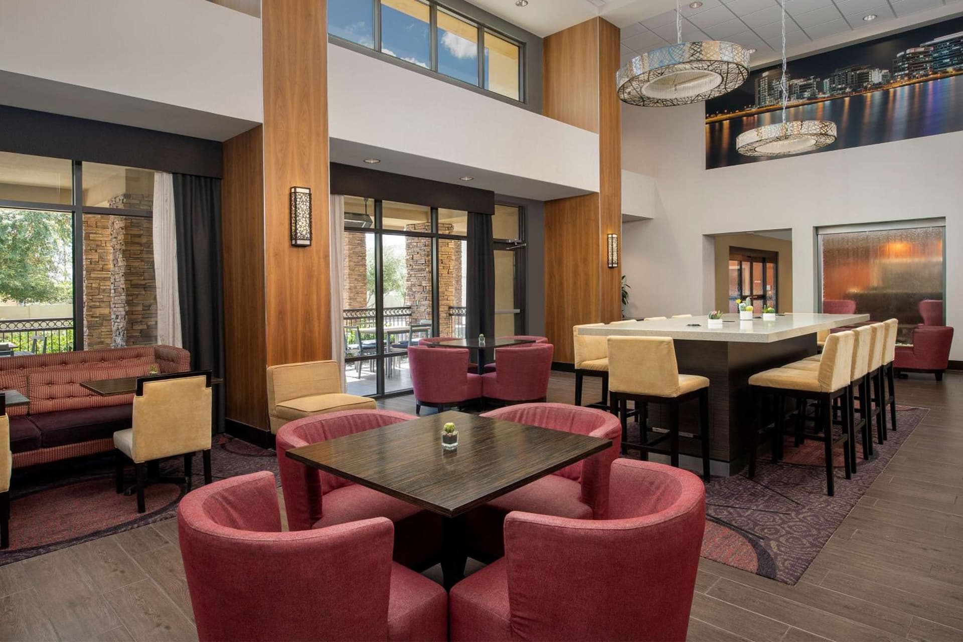 Hampton Inn & Suites Phoenix/Tempe gallery photo in Tempe, AZ — image 8
