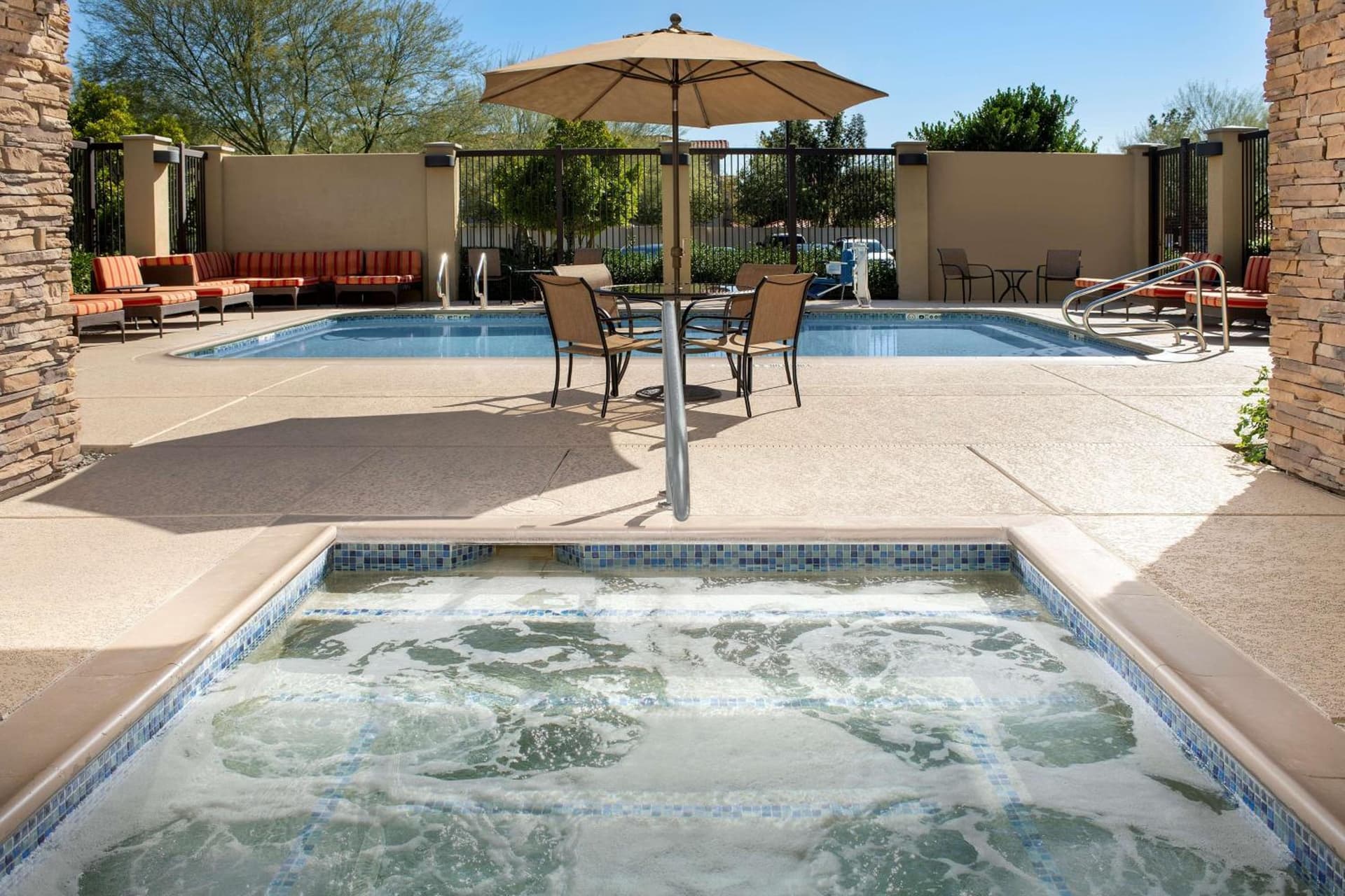 Hampton Inn & Suites Phoenix/Tempe gallery photo in Tempe, AZ — image 9