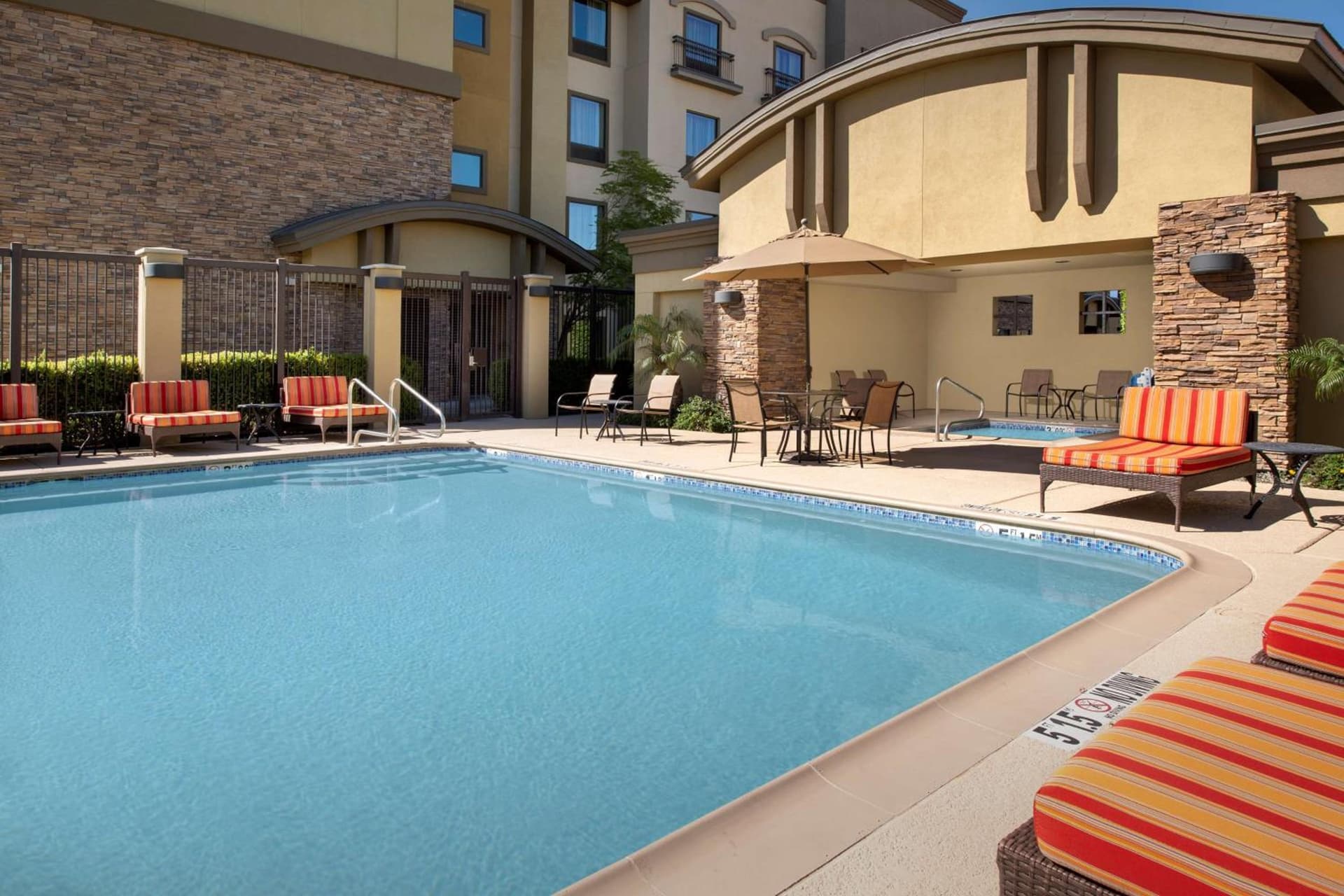 Hampton Inn & Suites Phoenix/Tempe gallery photo in Tempe, AZ — image 10