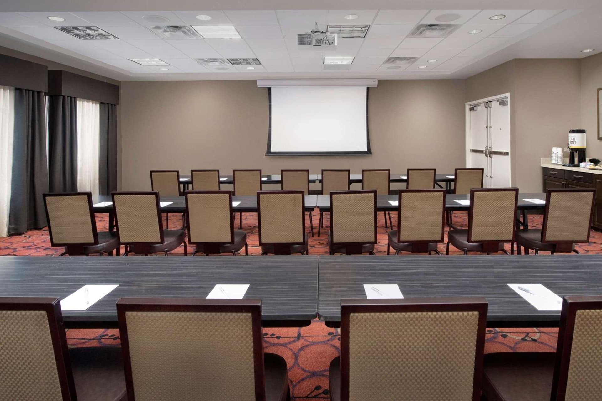 Hampton Inn & Suites Phoenix/Tempe gallery photo in Tempe, AZ — image 30