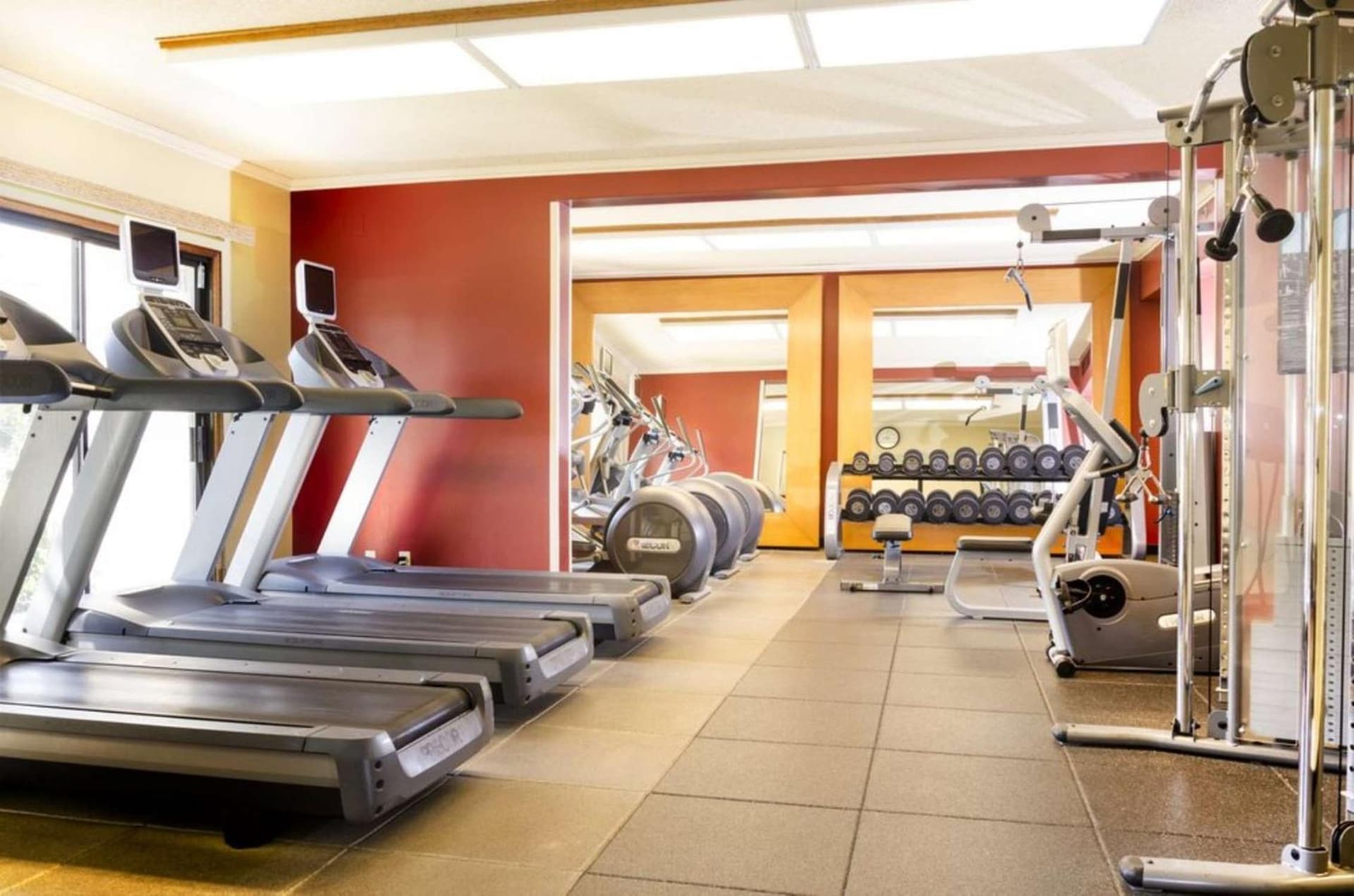 DoubleTree by Hilton Ontario Airport gallery photo in Ontario, CA — image 47