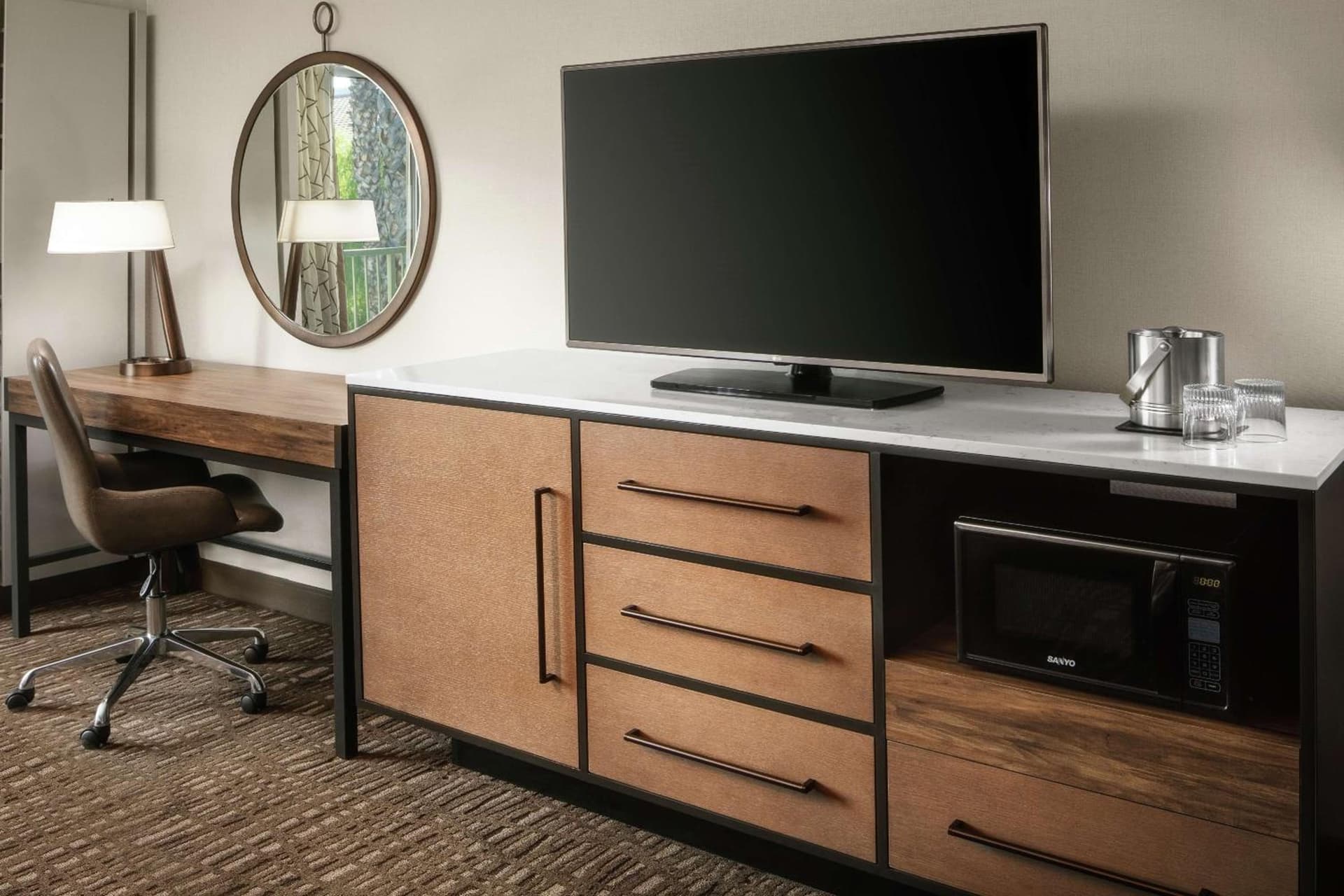 DoubleTree by Hilton Ontario Airport gallery photo in Ontario, CA — image 8