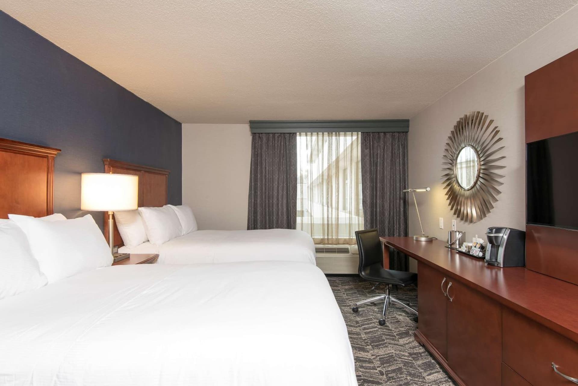 DoubleTree by Hilton Schenectady gallery photo in Schenectady, NY — image 33