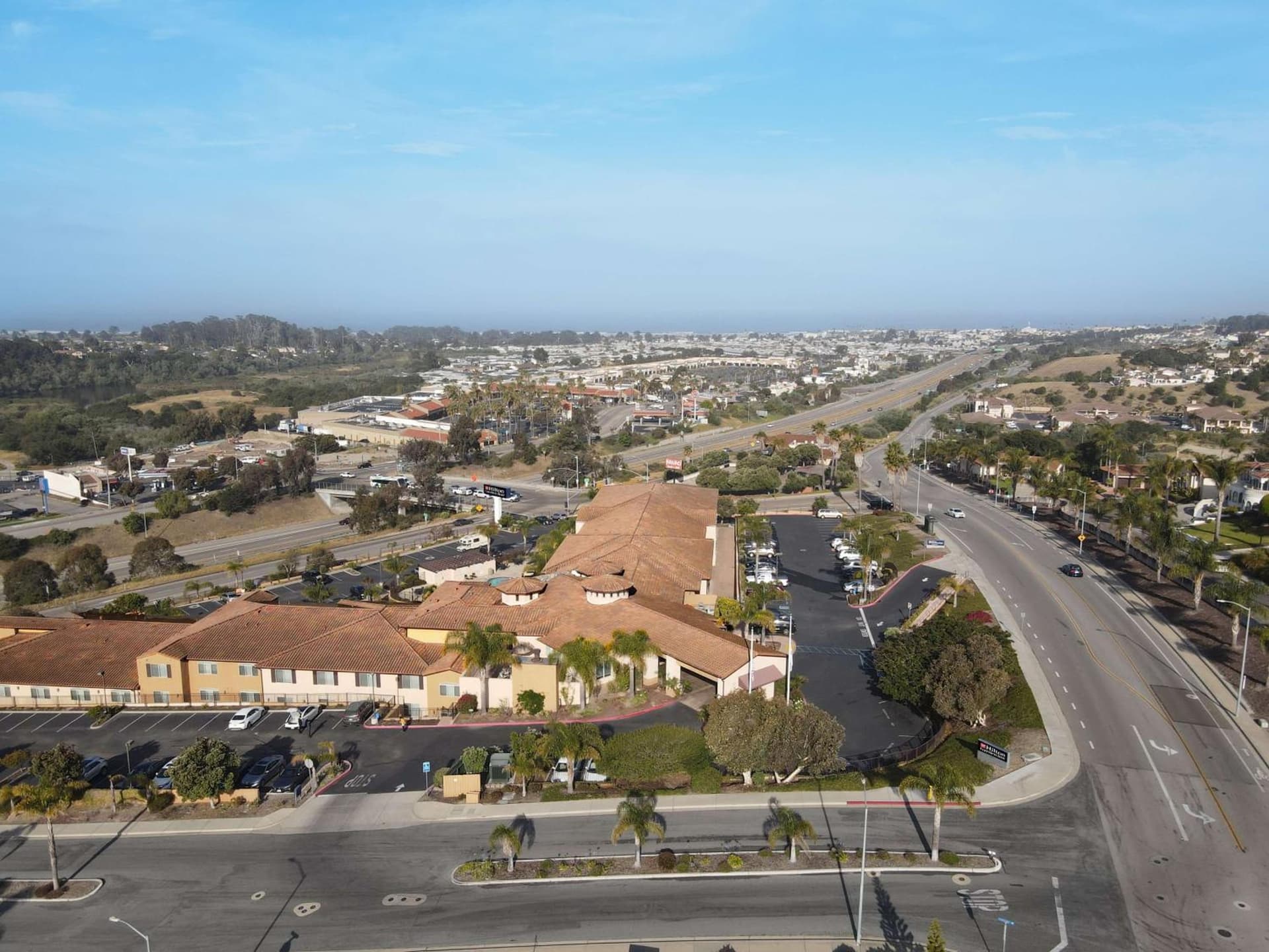 Hilton Garden Inn San Luis Obispo/Pismo Beach interior in Pismo Beach, CA — gallery photo 2