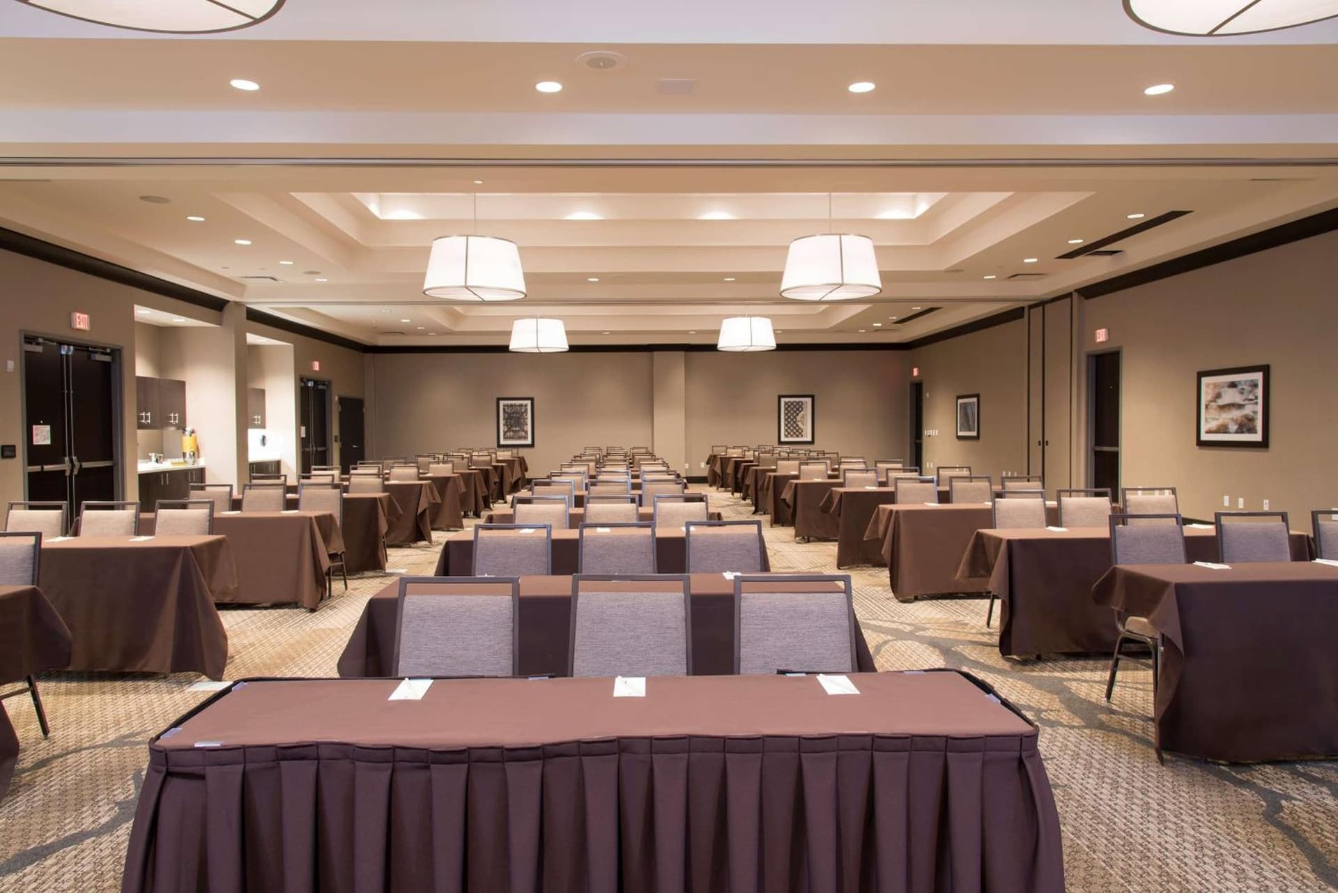 DoubleTree by Hilton Schenectady gallery photo in Schenectady, NY — image 20