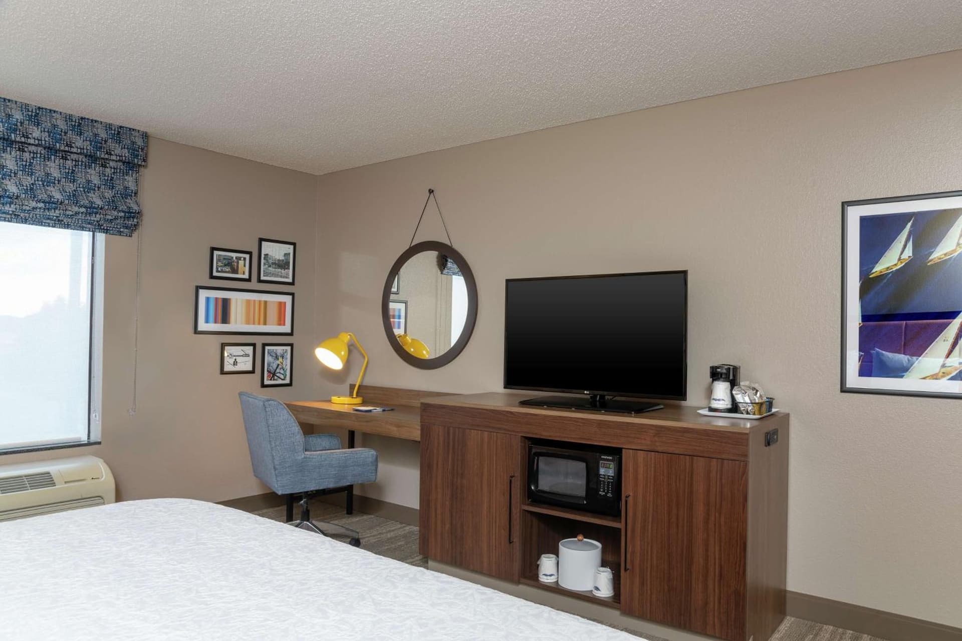 Hampton Inn Warsaw gallery photo in Warsaw, IN — image 17
