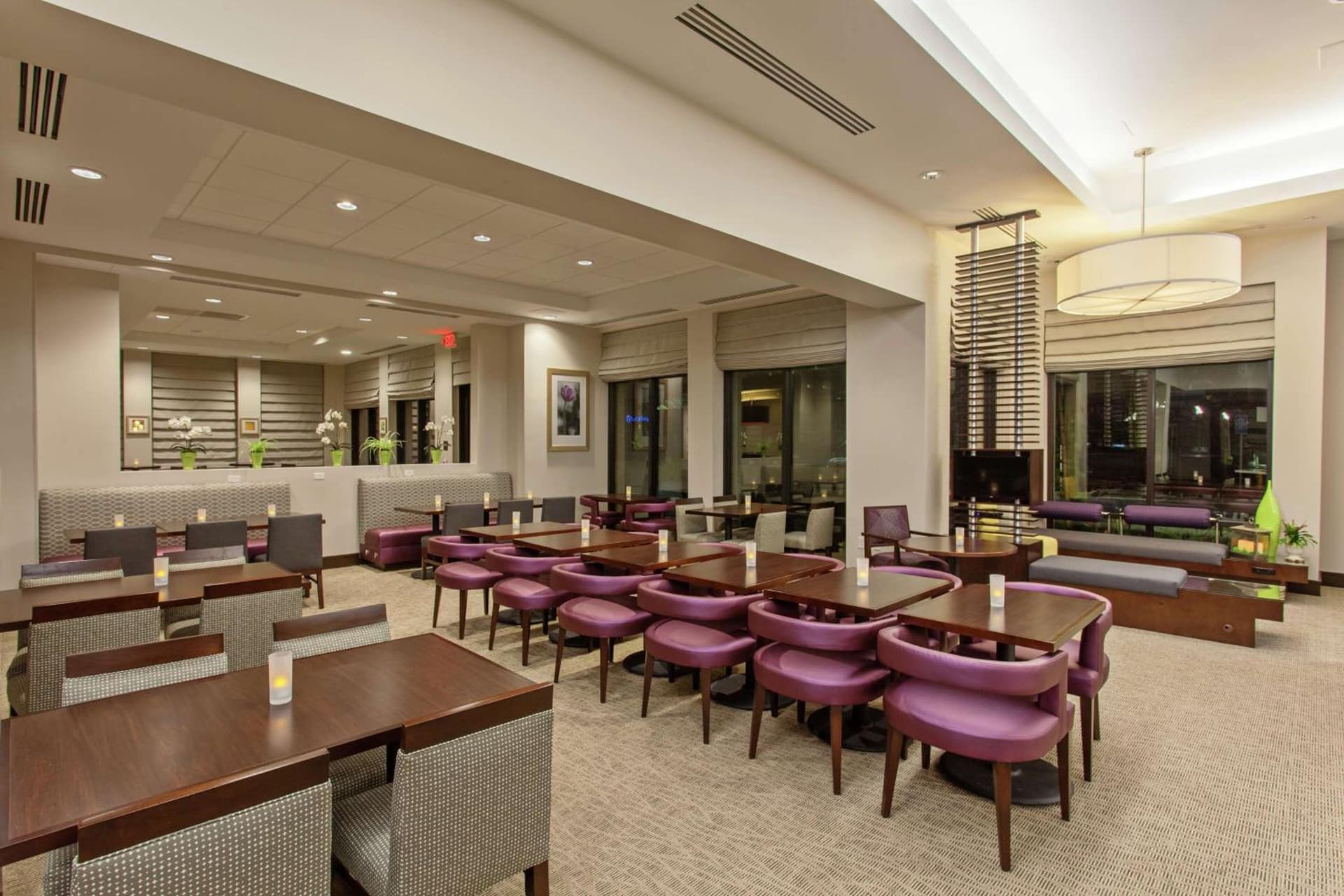 Hilton Garden Inn Irvine/Orange County Airport gallery photo in Irvine, CA — image 4