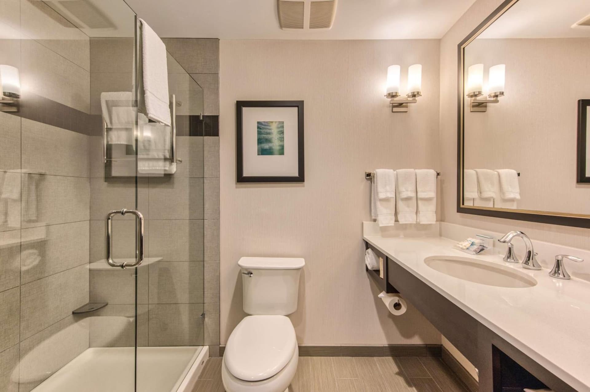 Hilton Garden Inn Irvine/Orange County Airport gallery photo in Irvine, CA — image 8