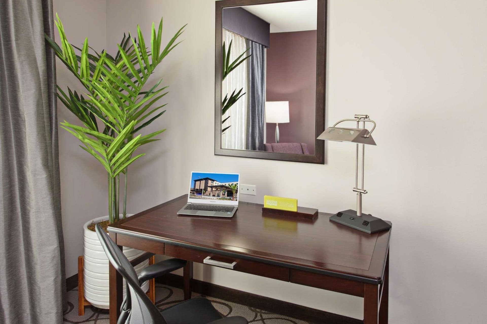 Hilton Garden Inn Irvine/Orange County Airport gallery photo in Irvine, CA — image 59