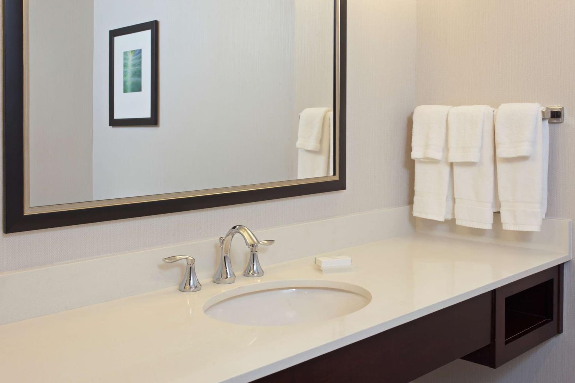 Hilton Garden Inn Irvine/Orange County Airport gallery photo in Irvine, CA — image 10