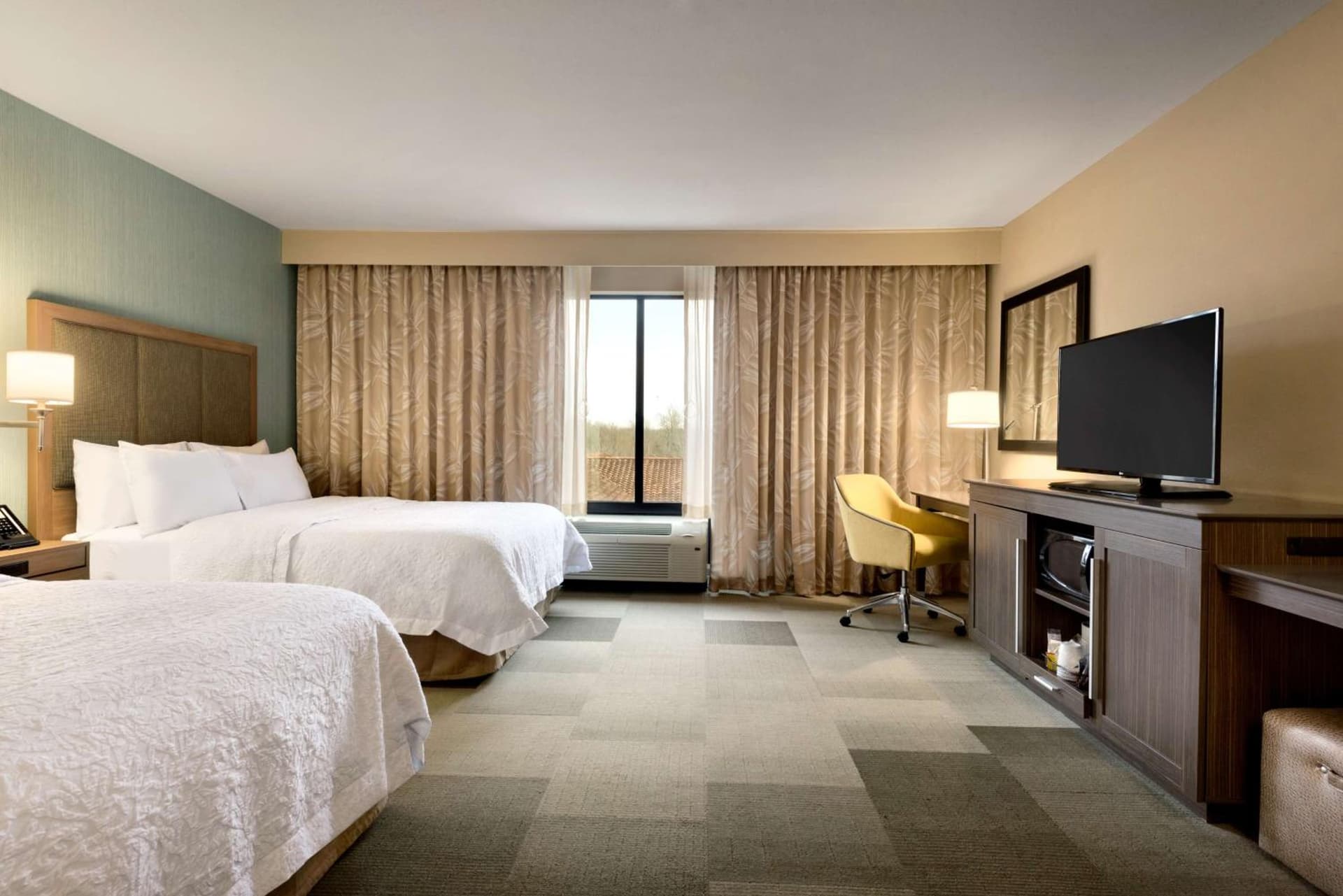 Hampton Inn and Suites Monroe gallery photo in Monroe, LA — image 18