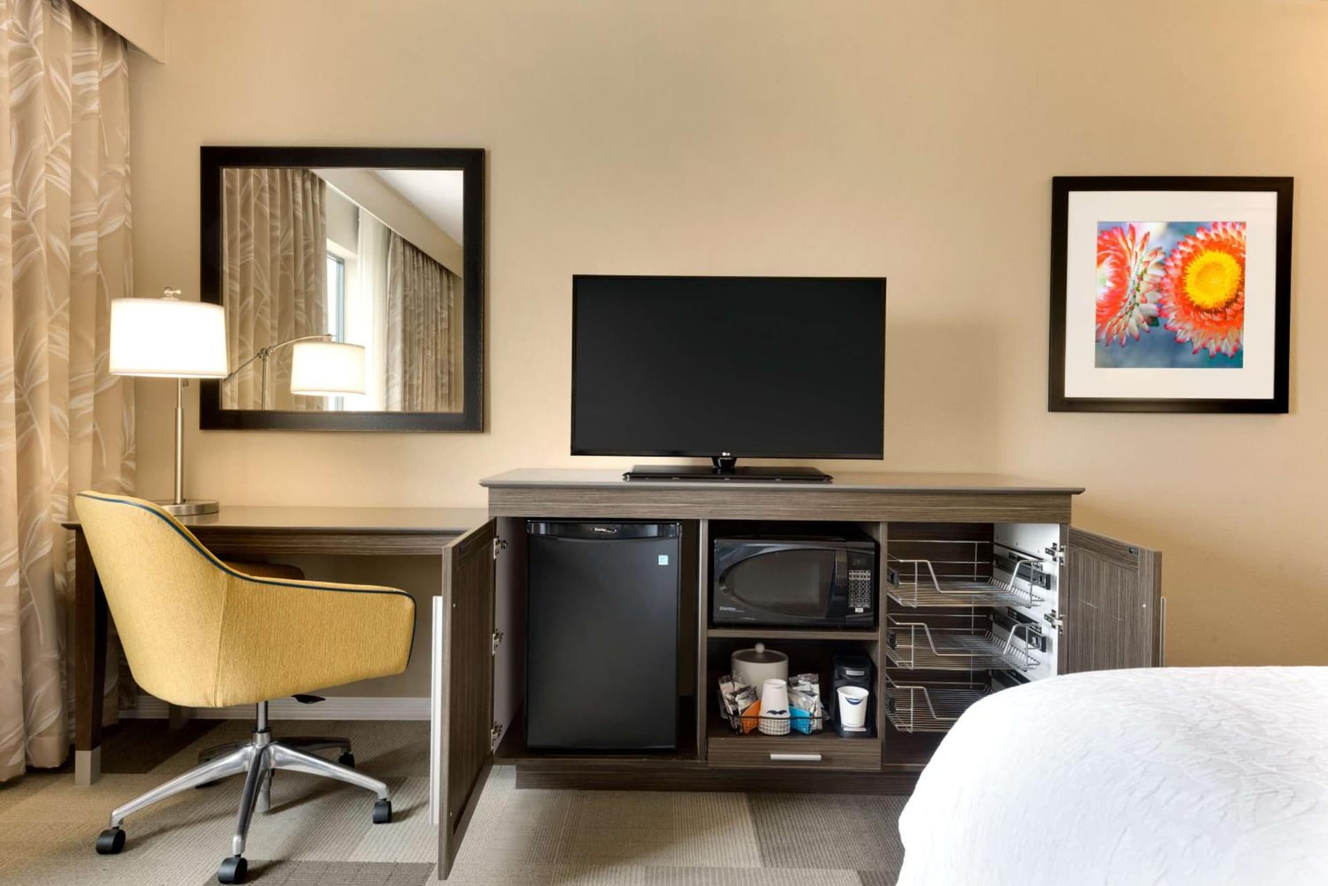 Hampton Inn and Suites Monroe gallery photo in Monroe, LA — image 17
