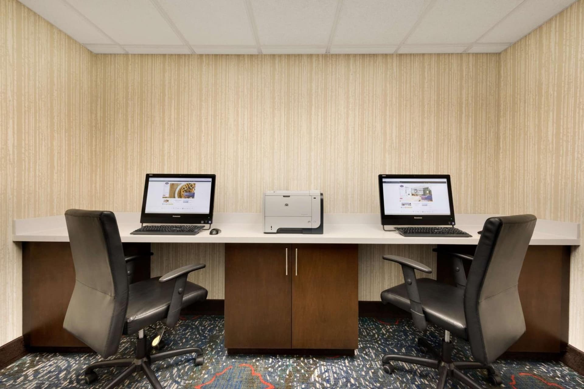 Hampton Inn and Suites Monroe gallery photo in Monroe, LA — image 16
