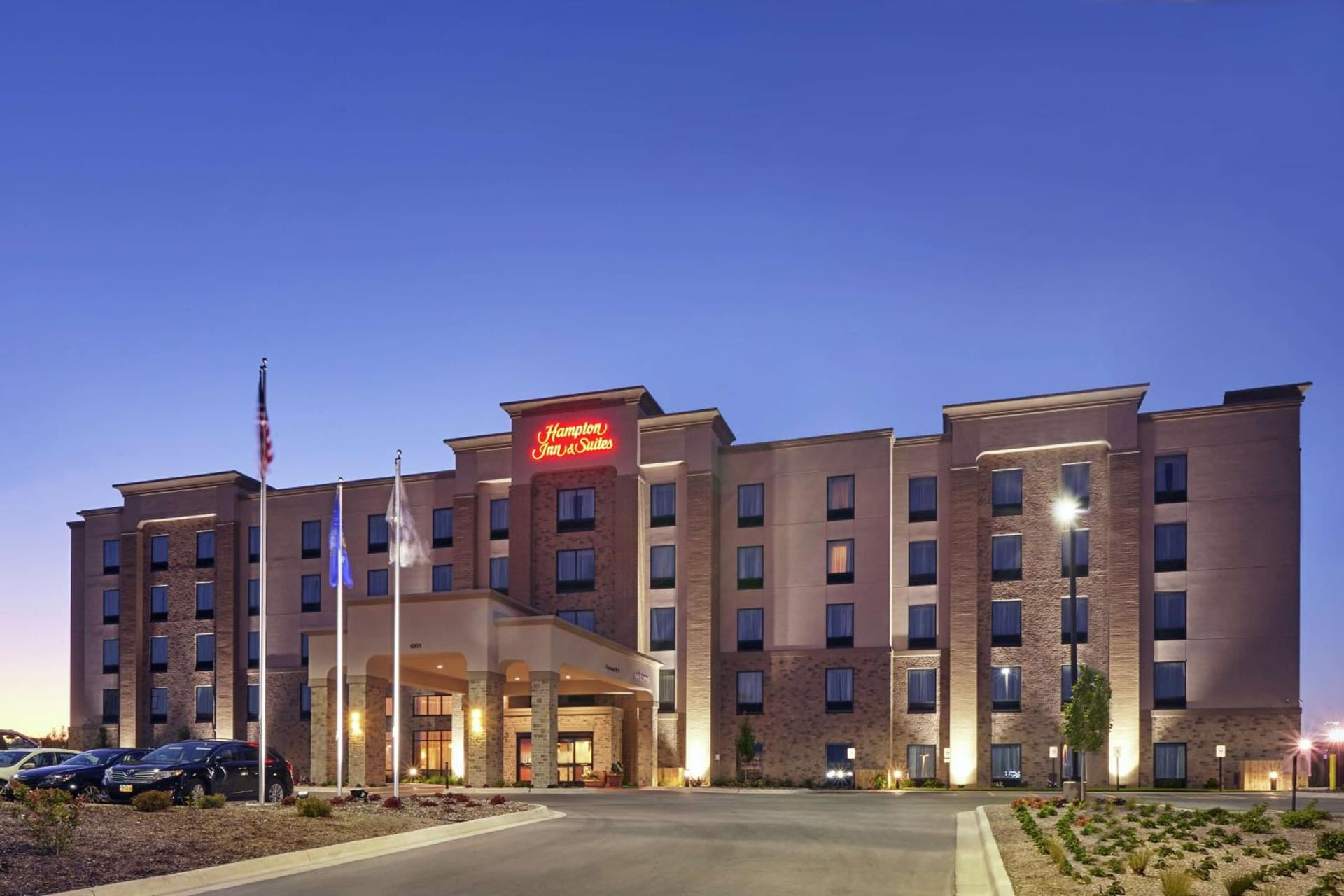 Hampton Inn & Suites Milwaukee/Franklin featured exterior or lobby in Franklin, WI — similar hotel