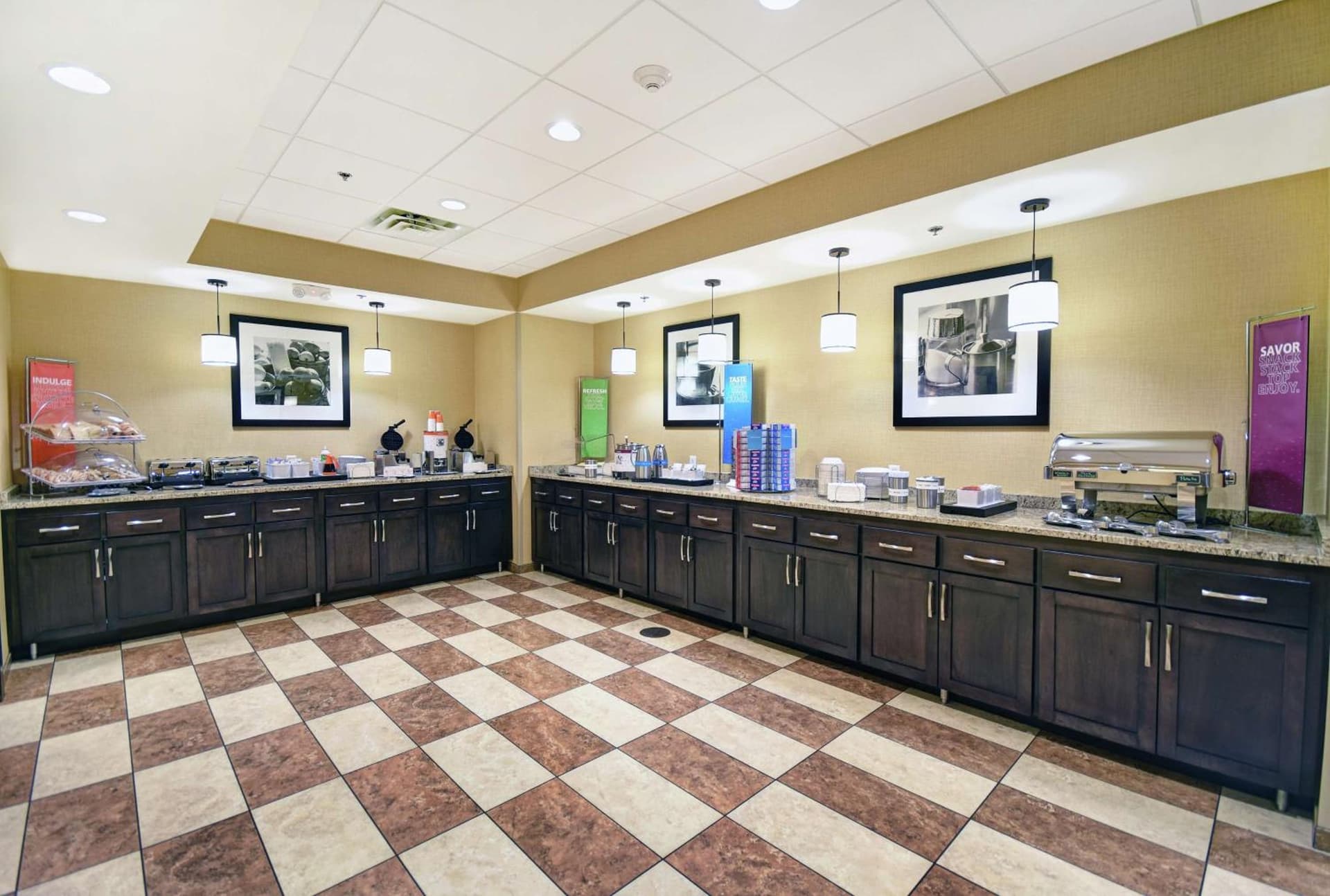 Hampton Inn & Suites Milwaukee/Franklin gallery photo in Franklin, WI — image 34