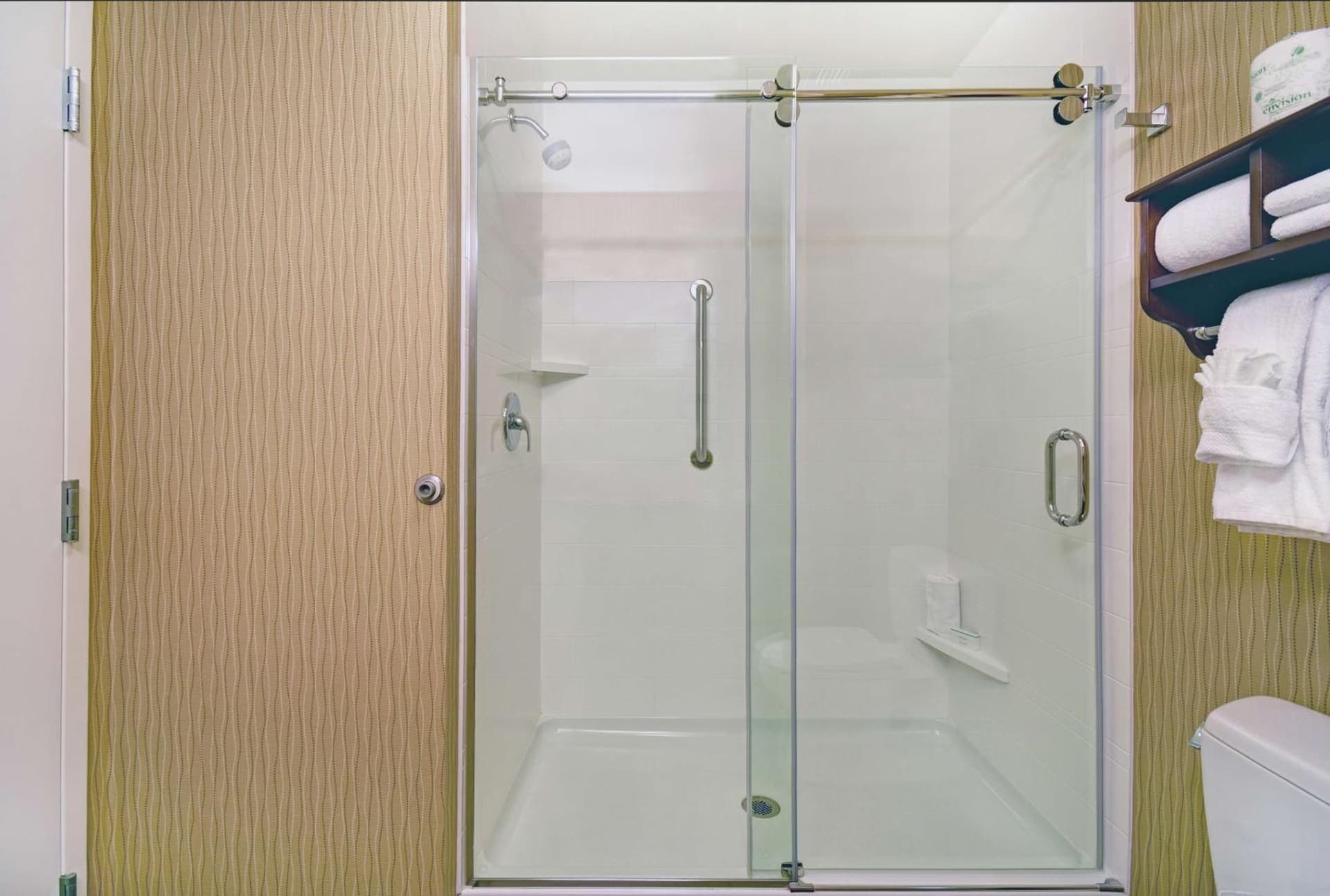 Hampton Inn & Suites Milwaukee/Franklin gallery photo in Franklin, WI — image 57