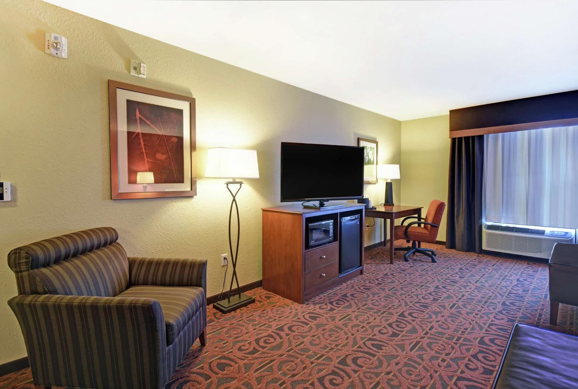 Hampton Inn & Suites Milwaukee/Franklin gallery photo in Franklin, WI — image 21