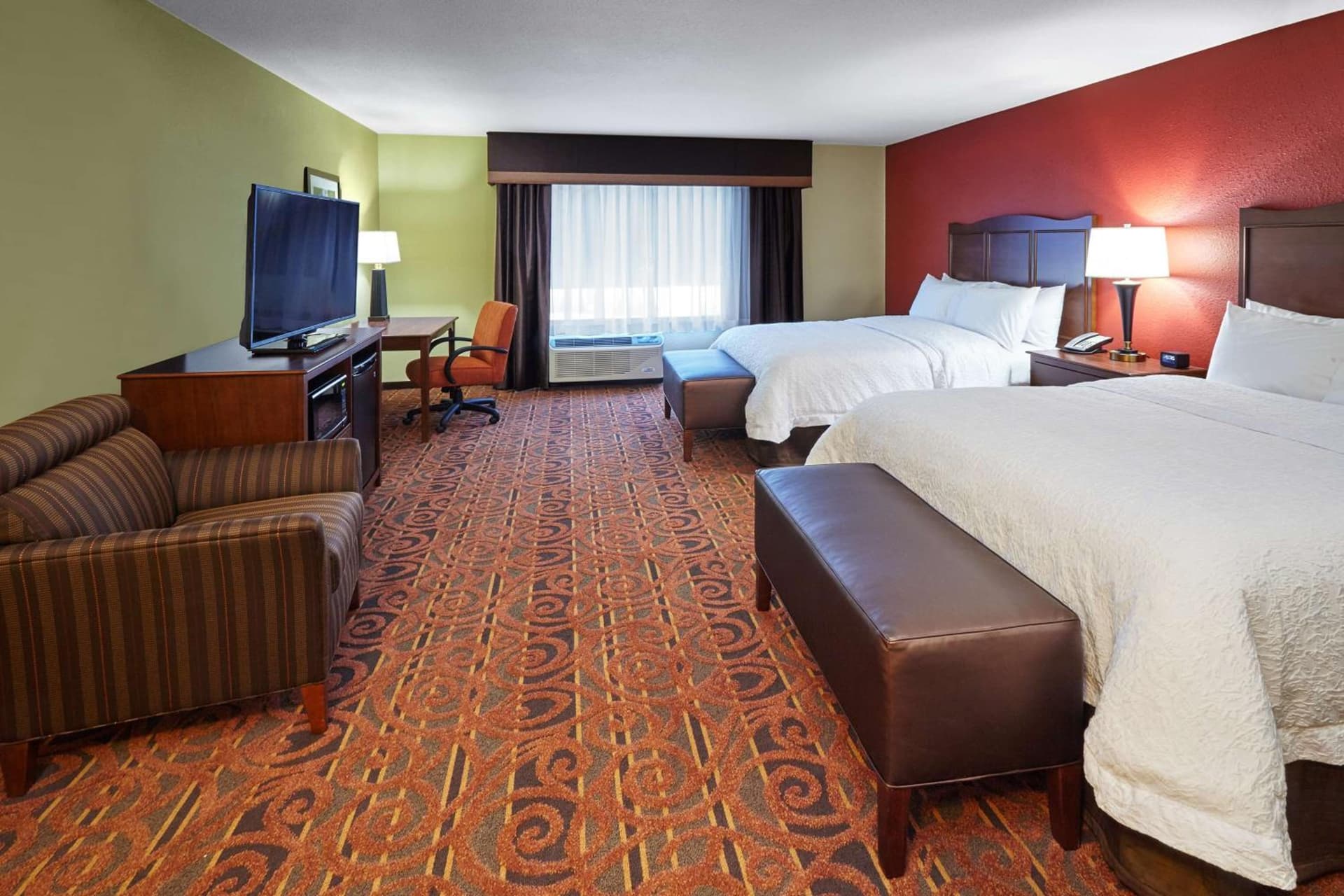 Hampton Inn & Suites Milwaukee/Franklin gallery photo in Franklin, WI — image 20