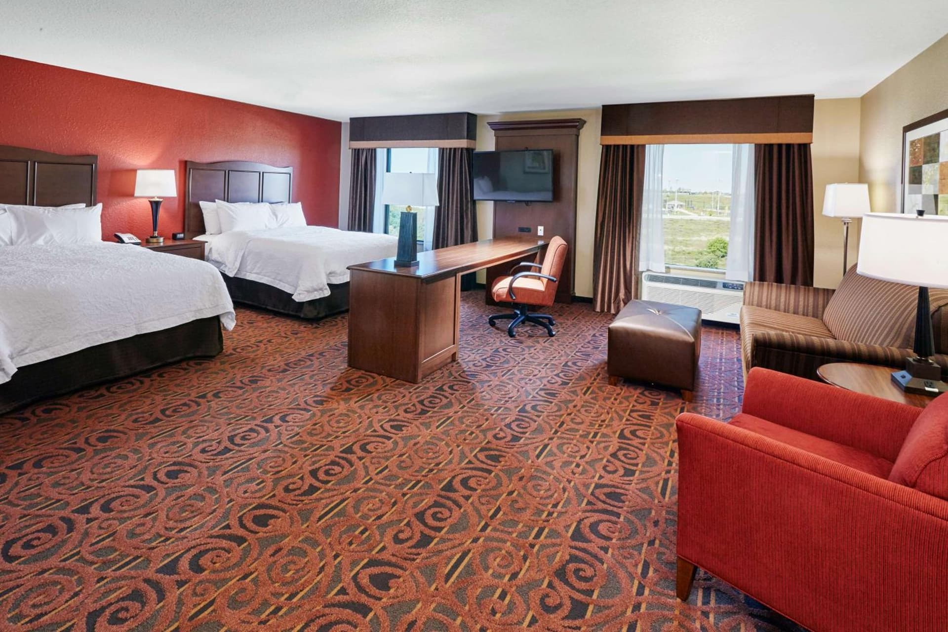 Hampton Inn & Suites Milwaukee/Franklin gallery photo in Franklin, WI — image 52